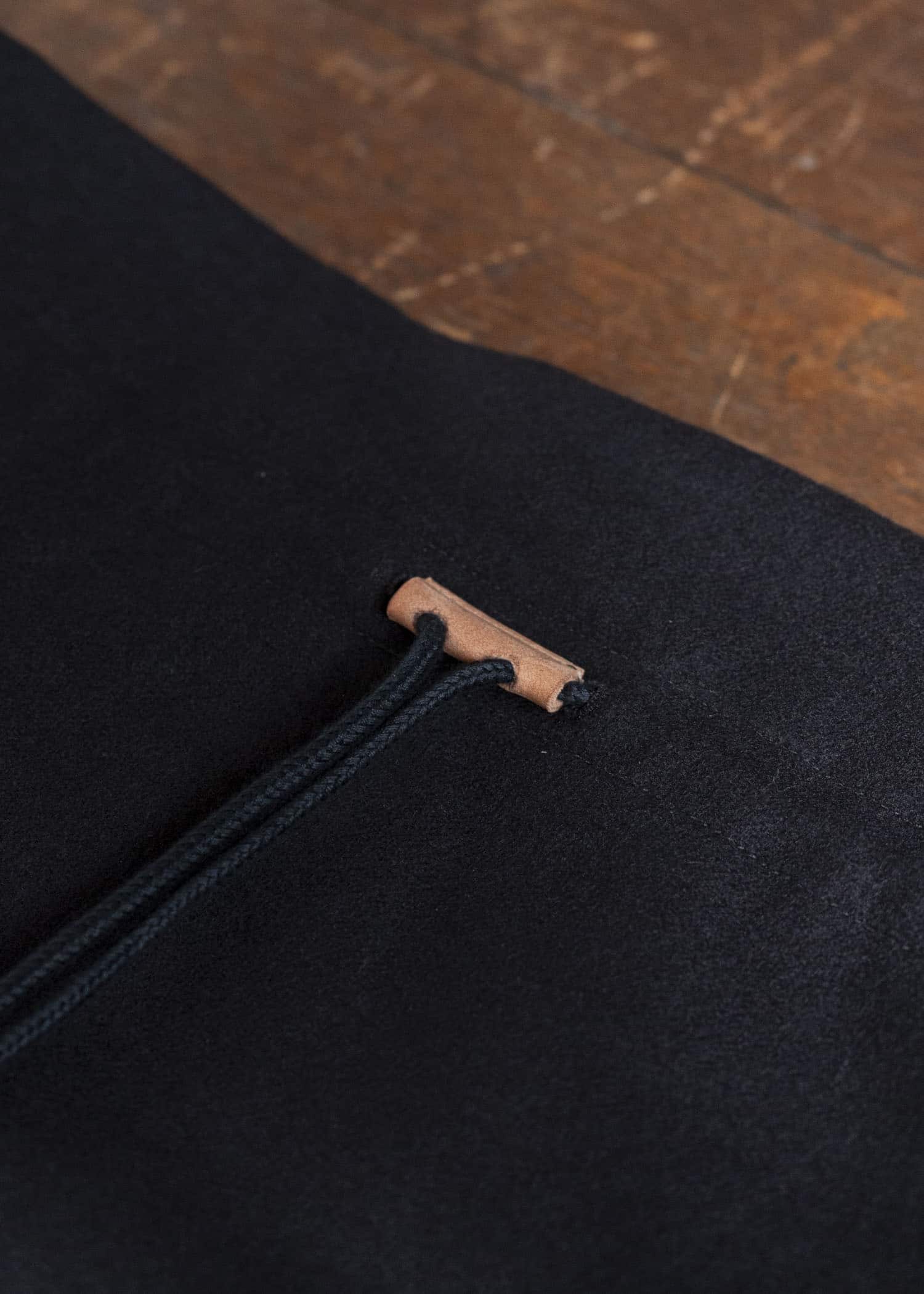 unkruid kontakthof black fine loden