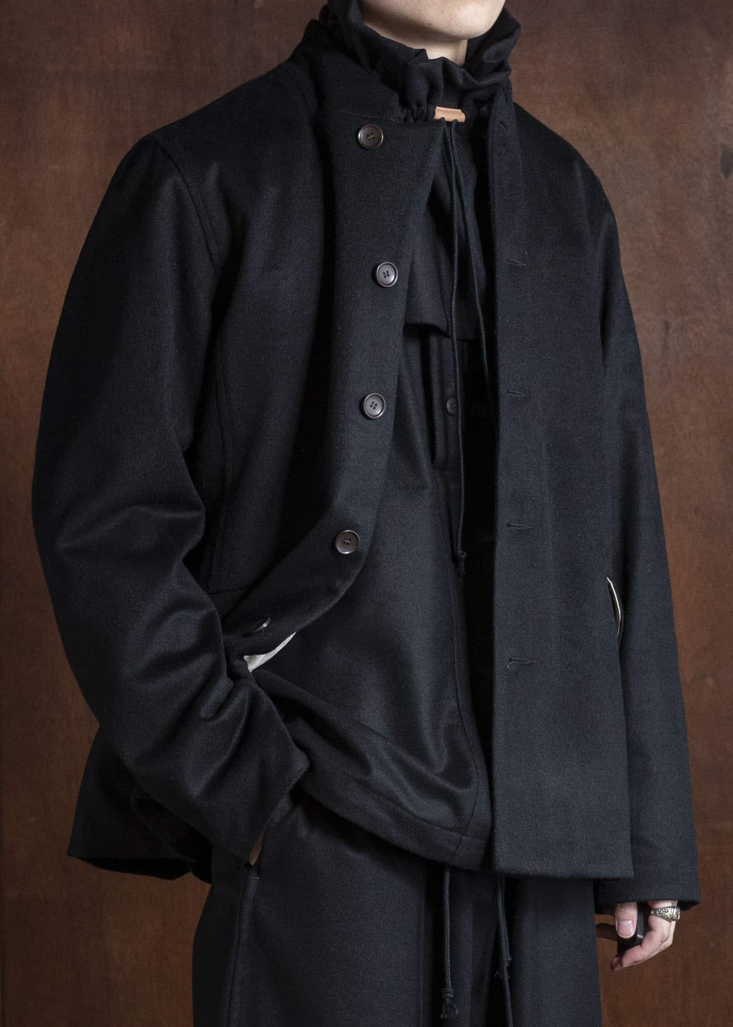 unkruid kontakthof black fine loden