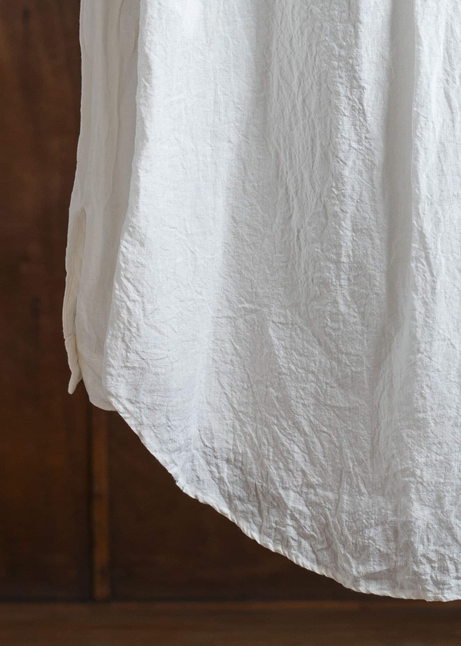 amachi. Side Slit Shirt AY00-7-3 Off White