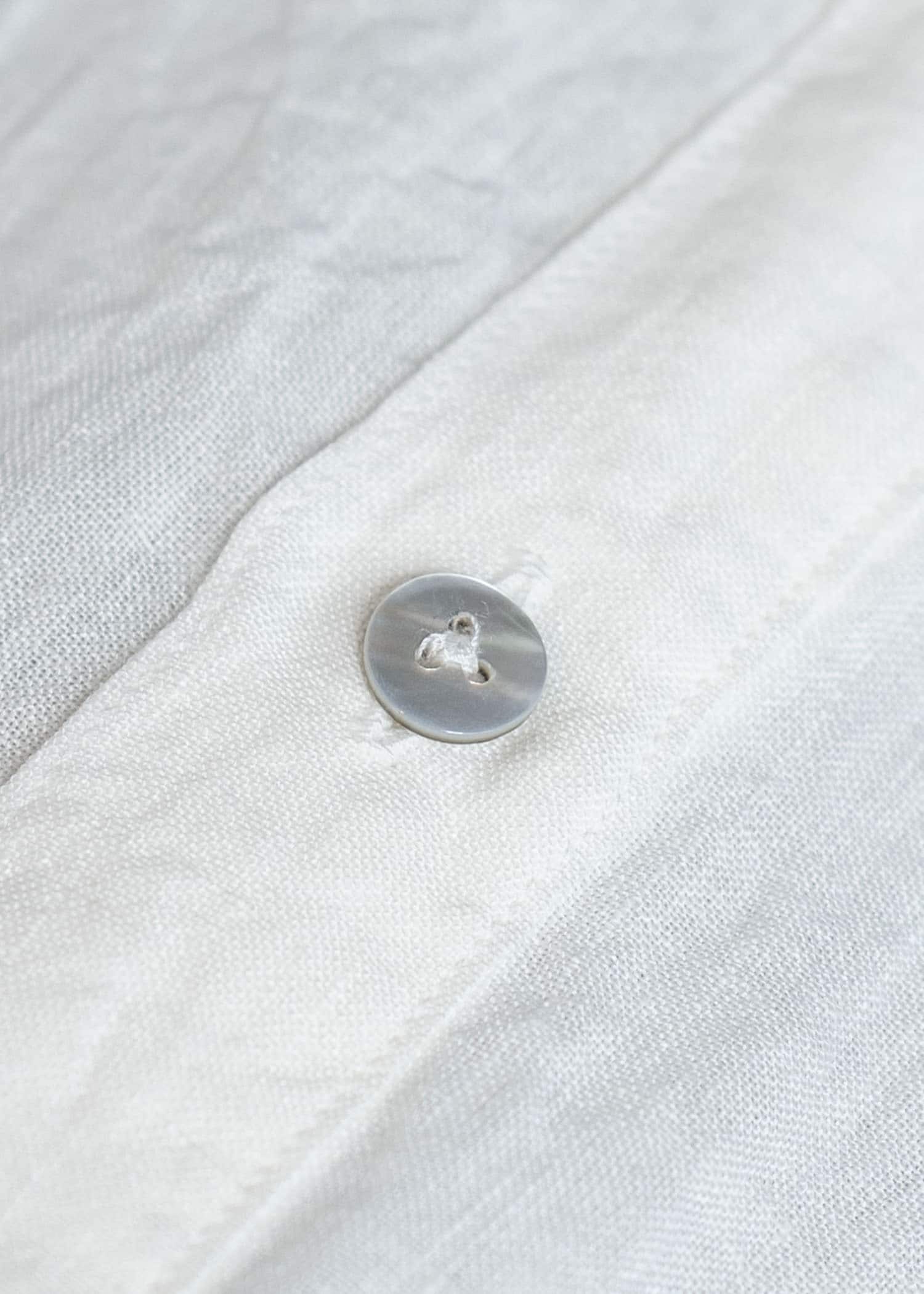 amachi. Side Slit Shirt AY00-7-3 Off White