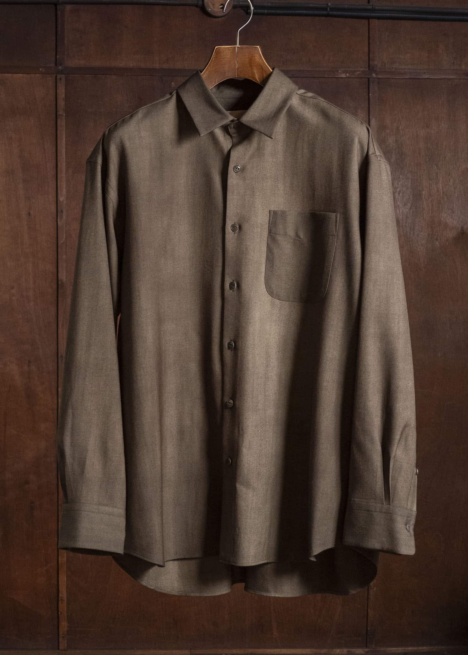 YOKO SAKAMOTO YS-26AW-55-OLIVE × BEIGE Regular Collar Shirt OLIVE × BEIGE