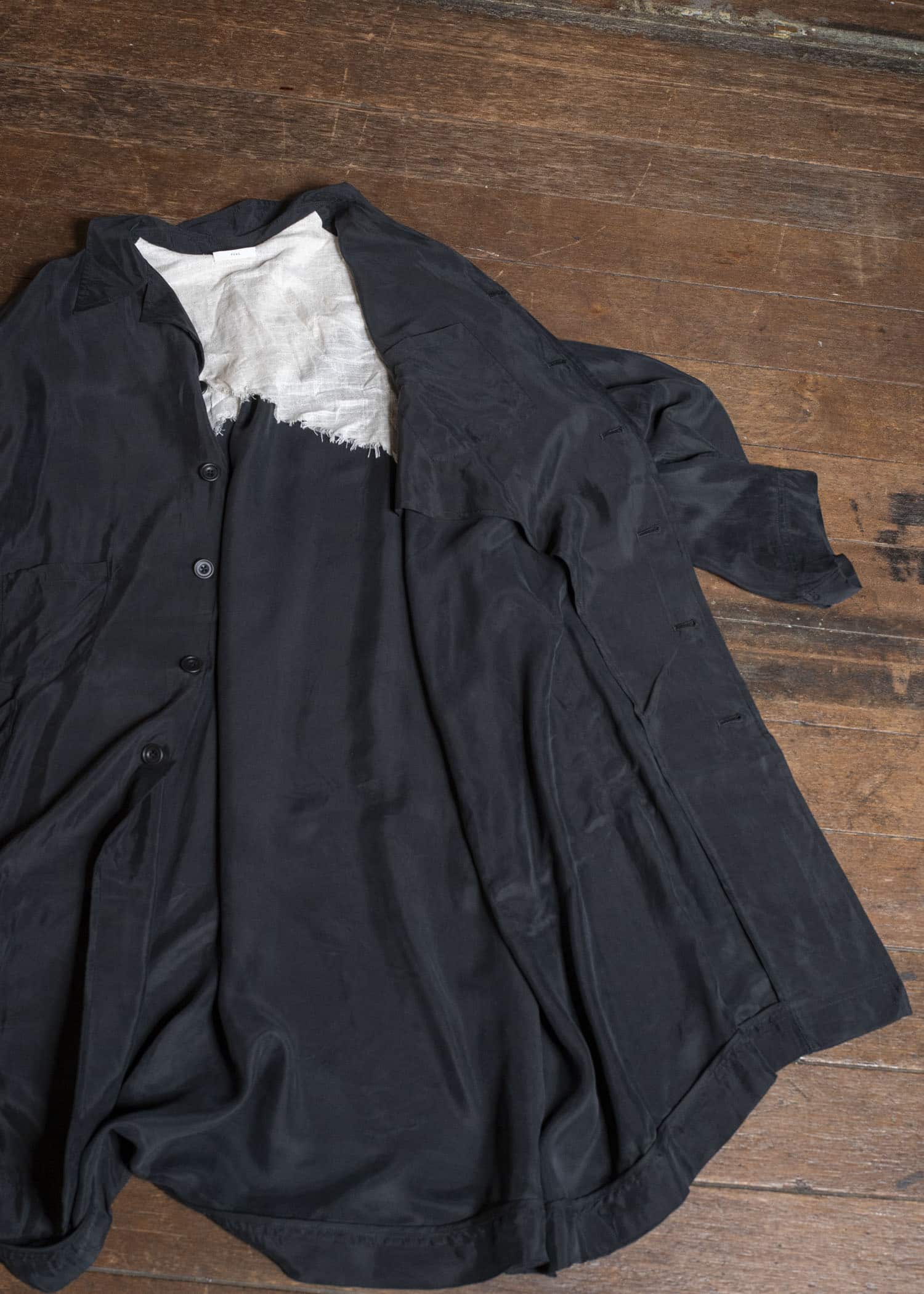 Peng Tai Lab Trench Black PS26M09-2