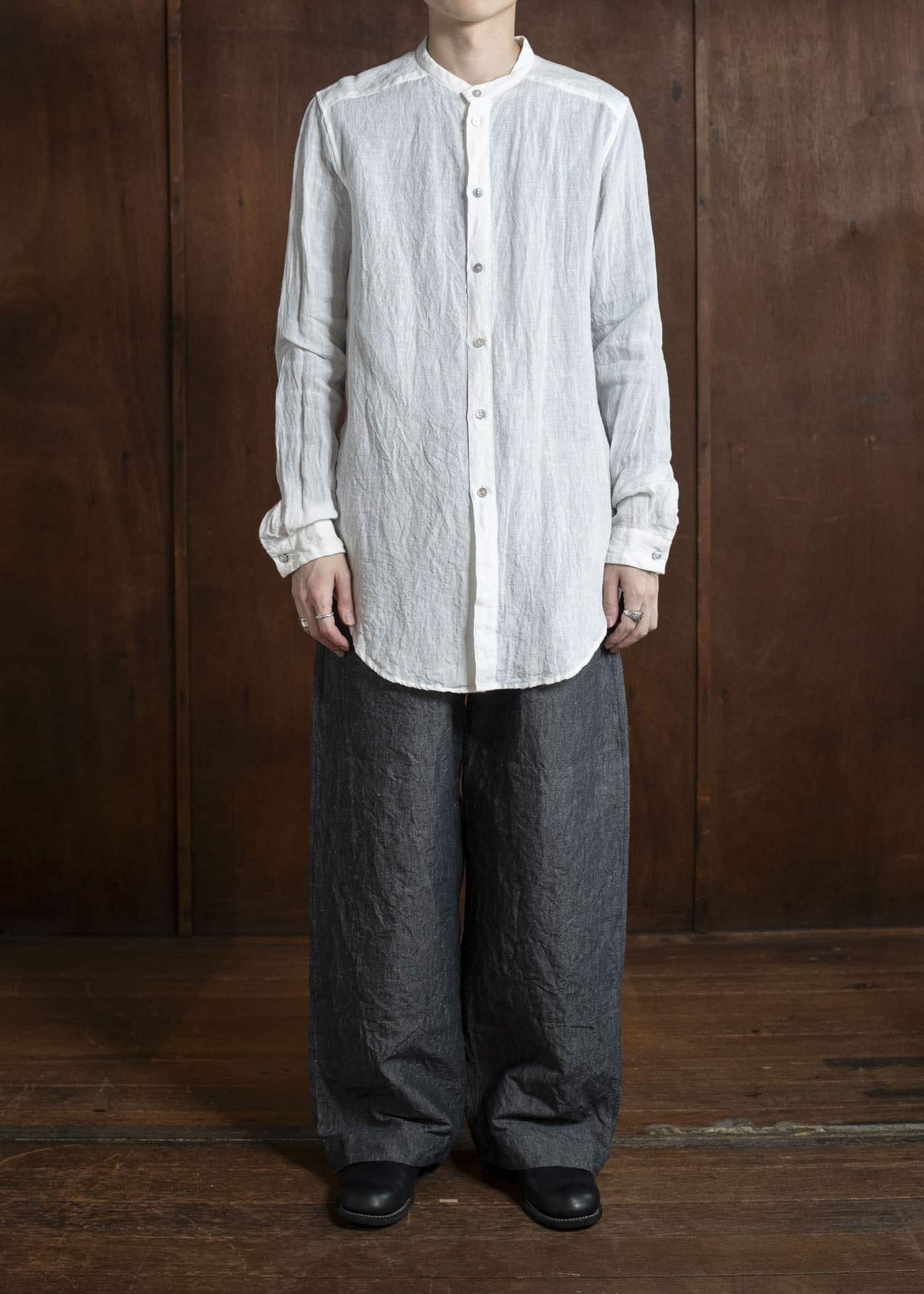 amachi. Side Slit Shirt AY00-7-3 Off White