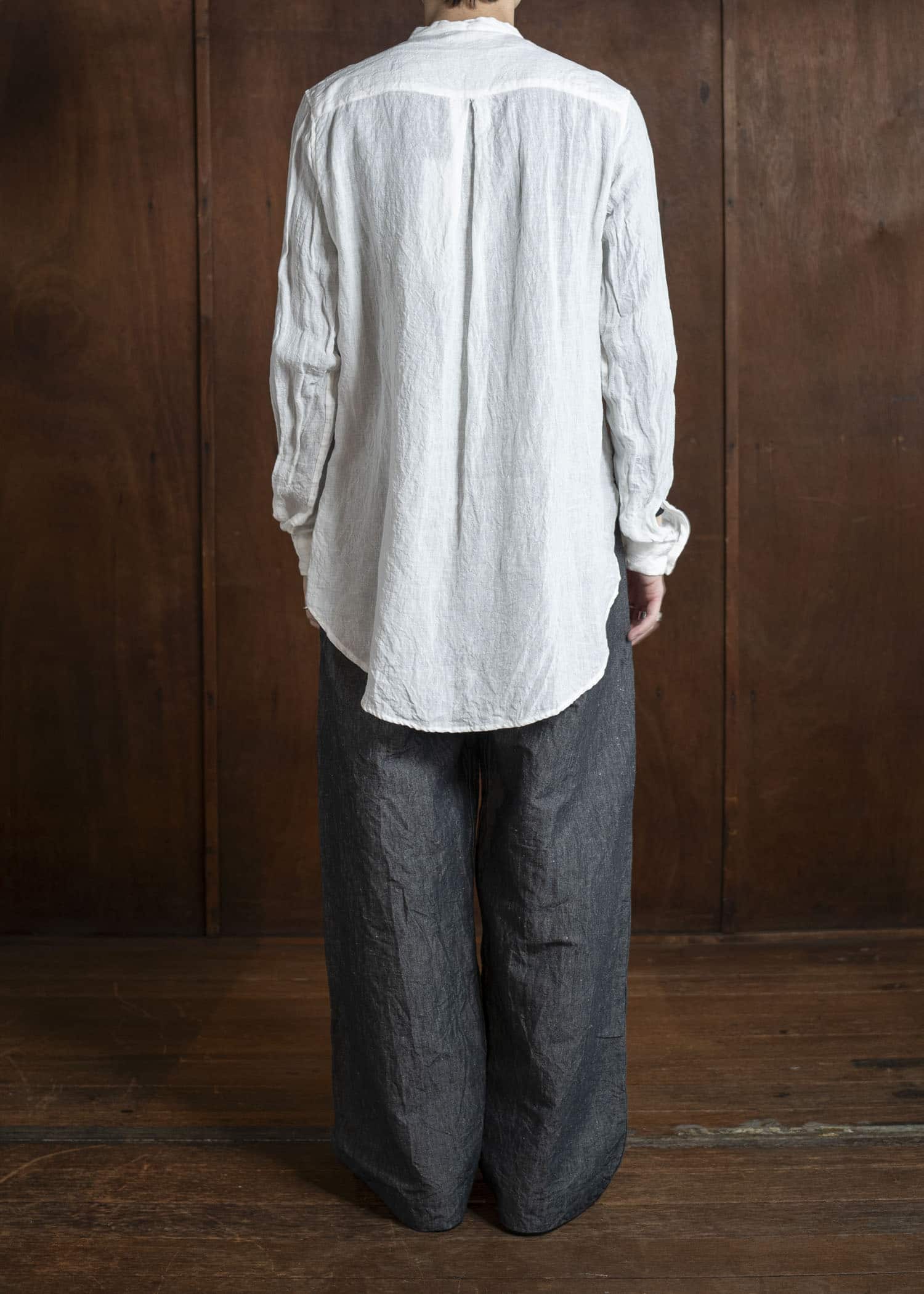 amachi. Side Slit Shirt AY00-7-3 Off White