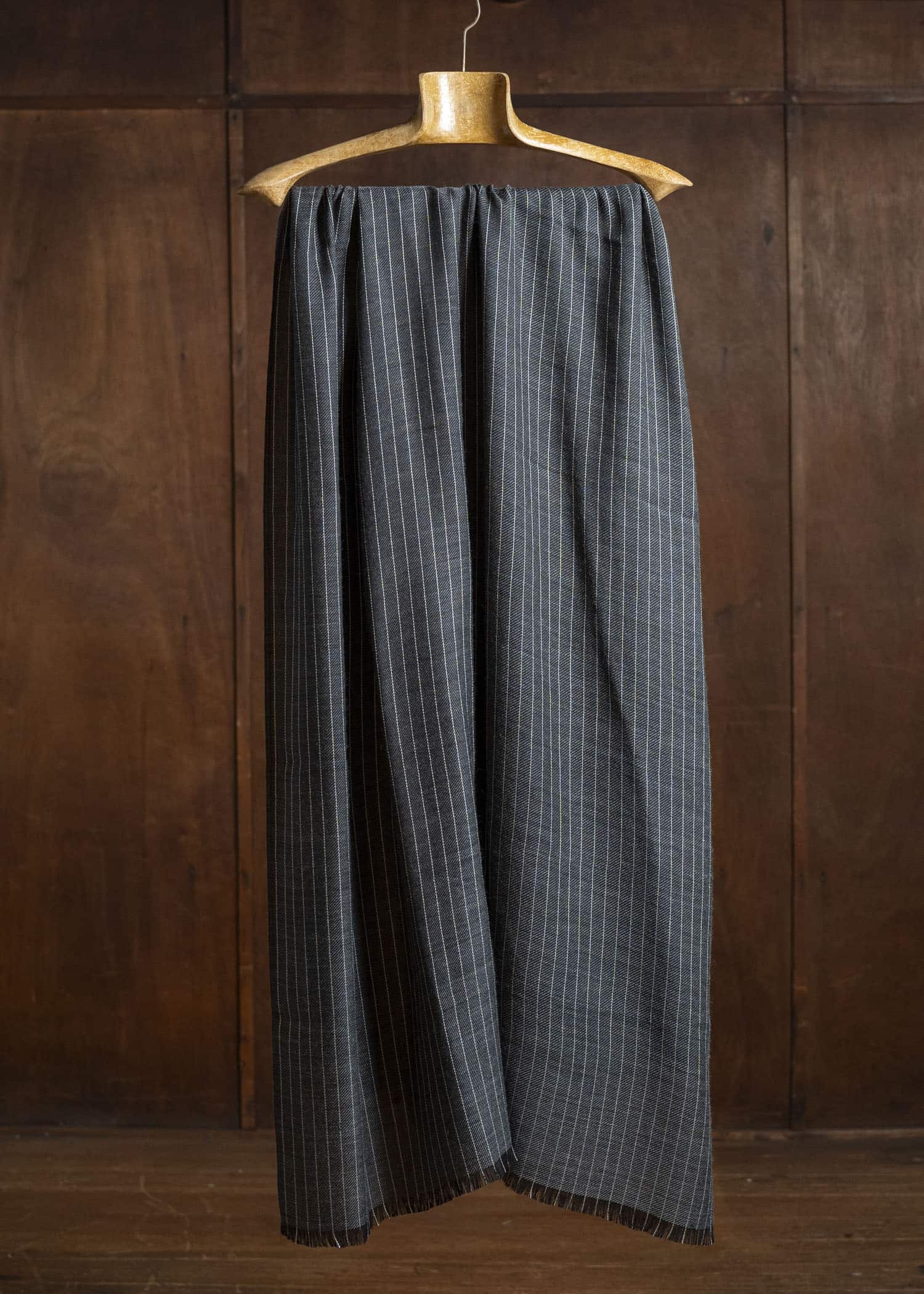 YOKO SAKAMOTO Silk × Wool Long Scarf YS-SCARF-LONG-SW CHACOAL GRAY