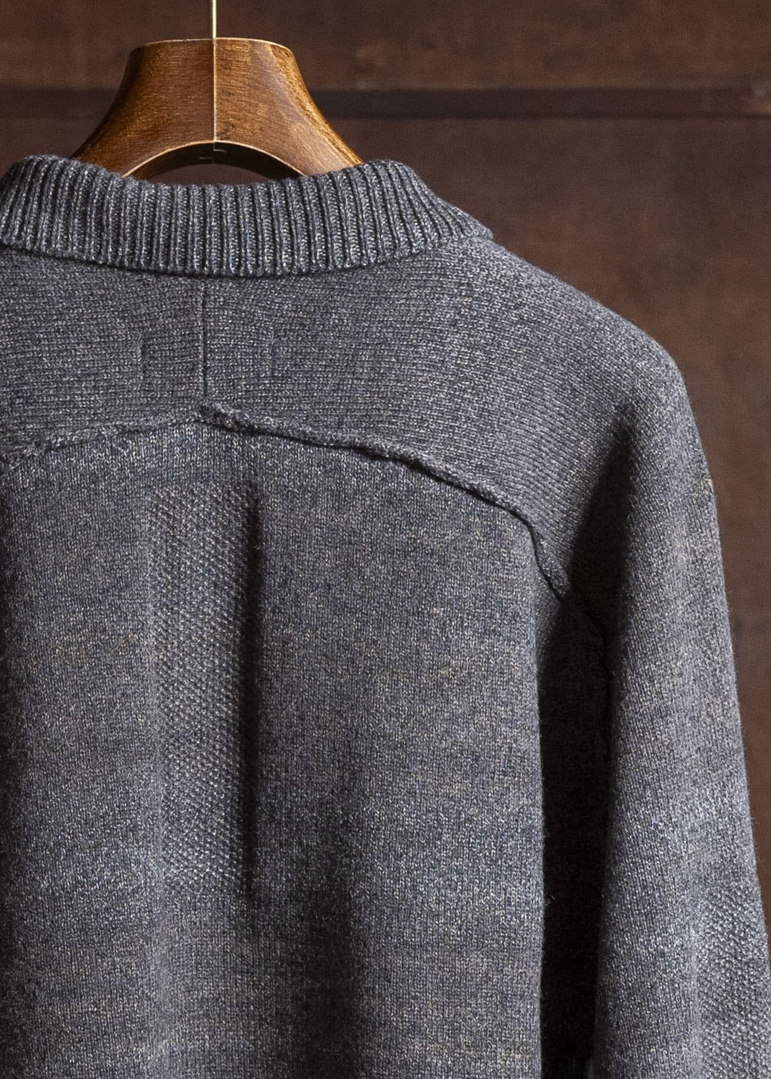 amachi. Gradation TOR Cardigan AY17K-4081 Gray Beige