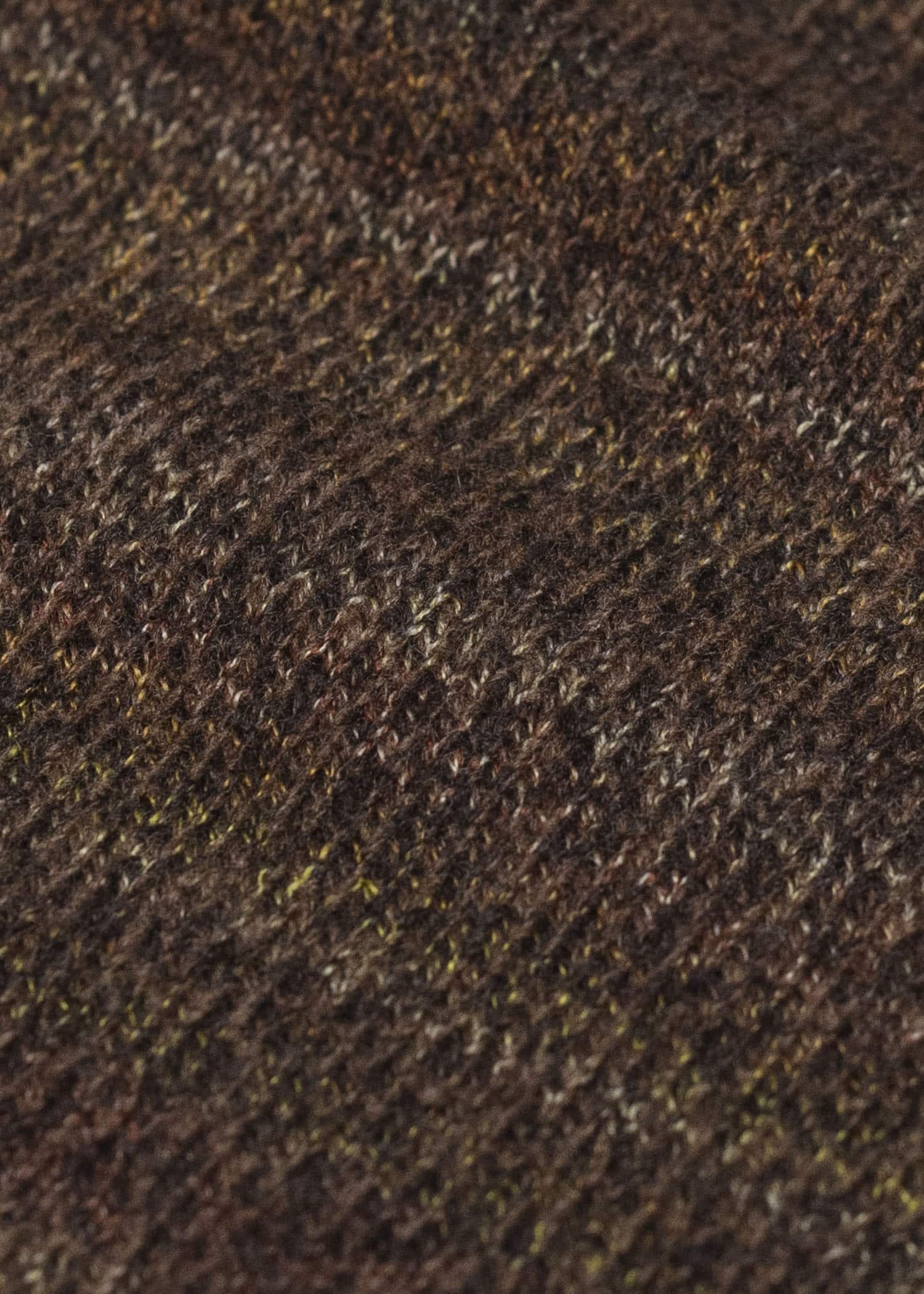 amachi. Gradation High Neck Knit AY17K-4077 Red Brown