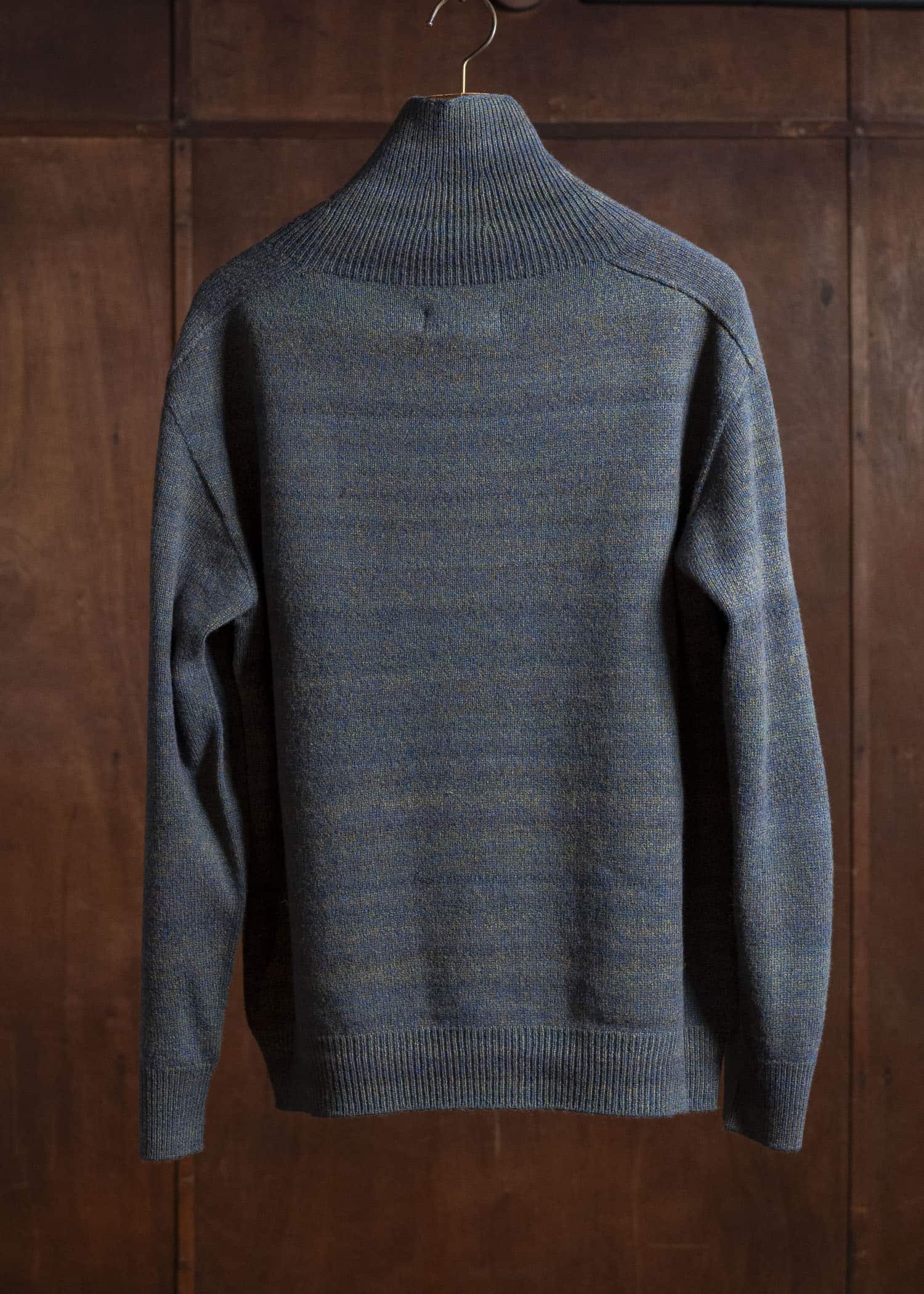 amachi. Gradation High Neck Knit AY17K-4077 Blue Green