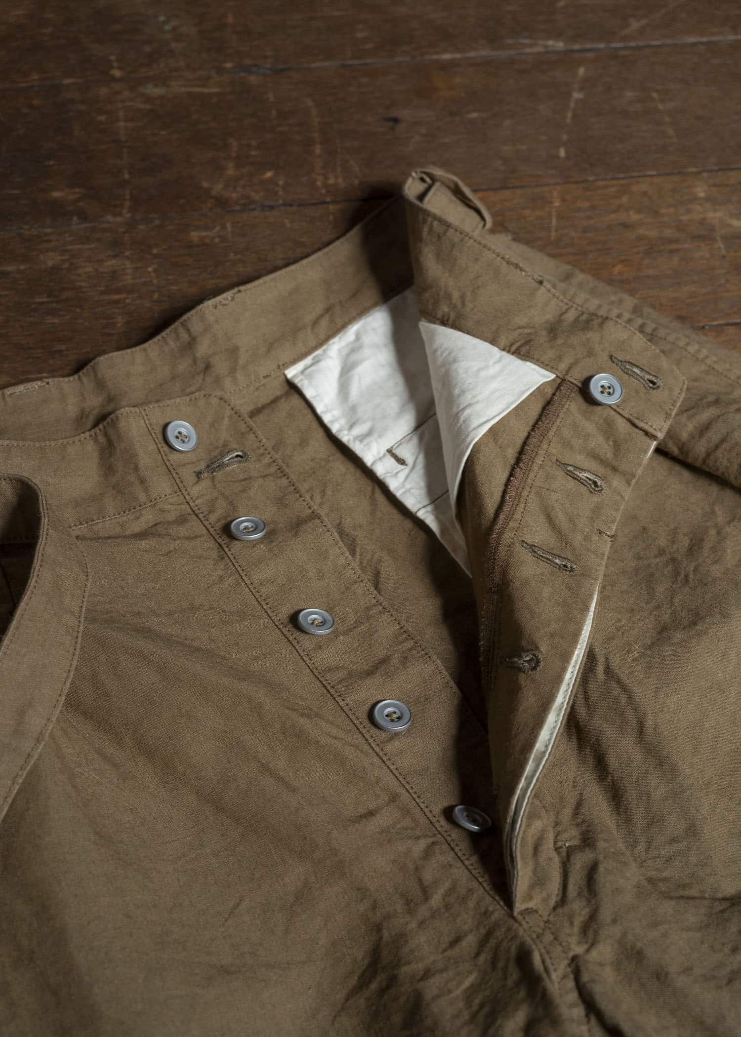 KLASICA FIFTY-TWO WIDE&TAPERED MIL PANTS DUNE