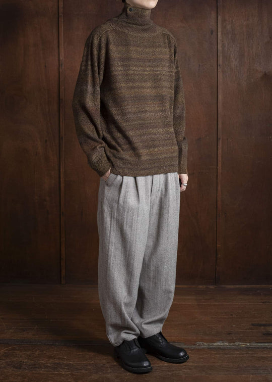 amachi. Gradation High Neck Knit AY17K-4077 Red Brown