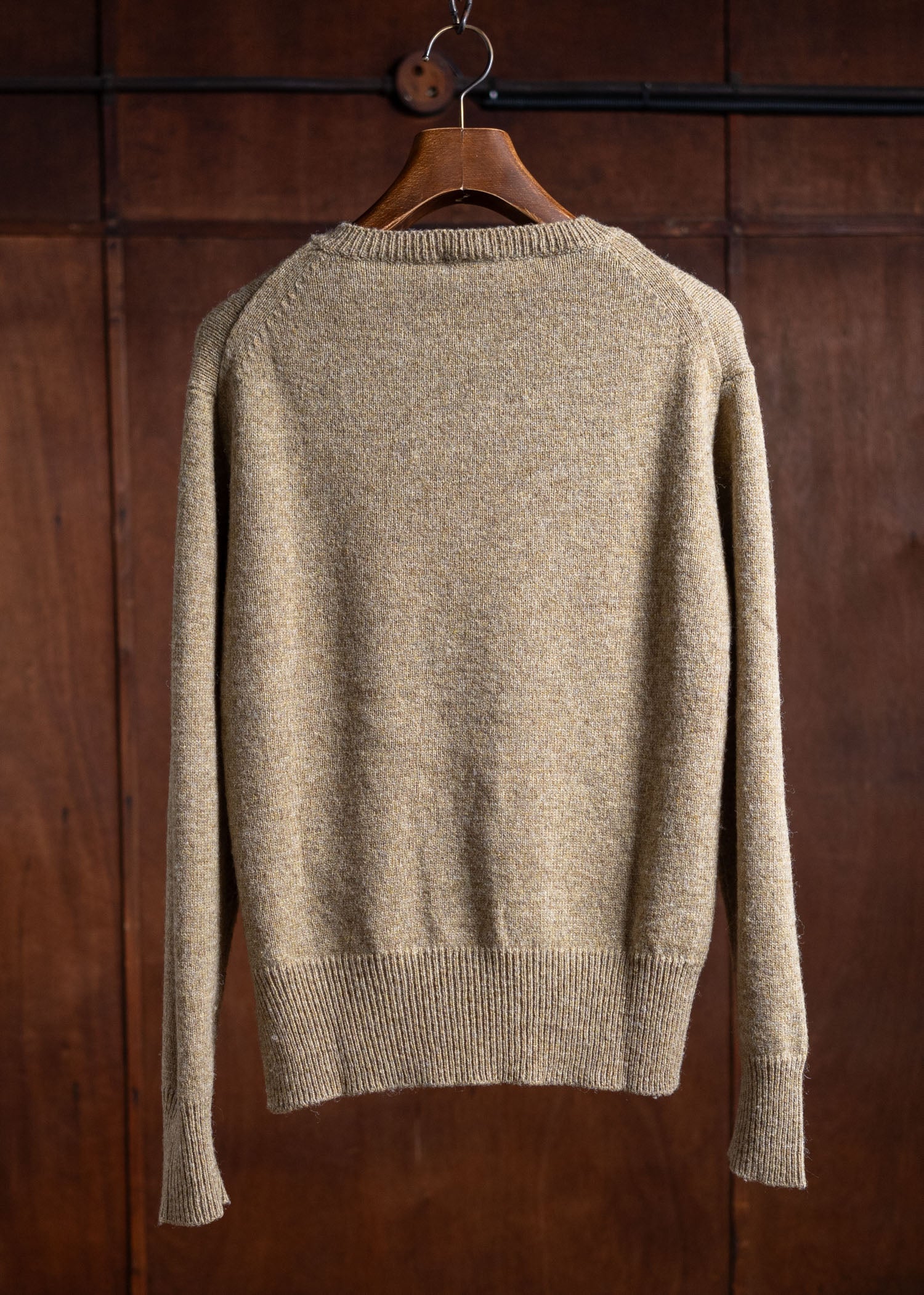 ANSNAM V-neck Pullover Knit