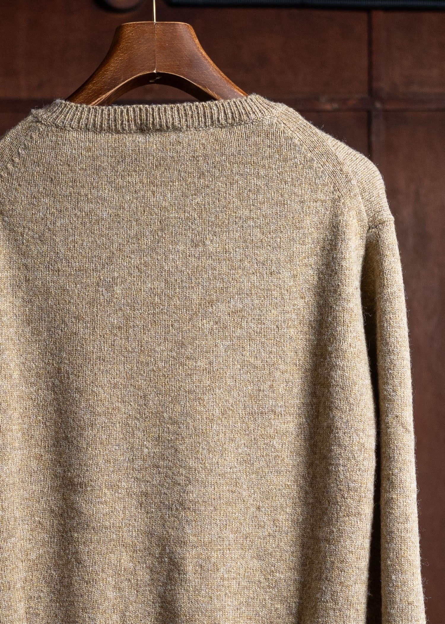 ANSNAM V-neck Pullover Knit