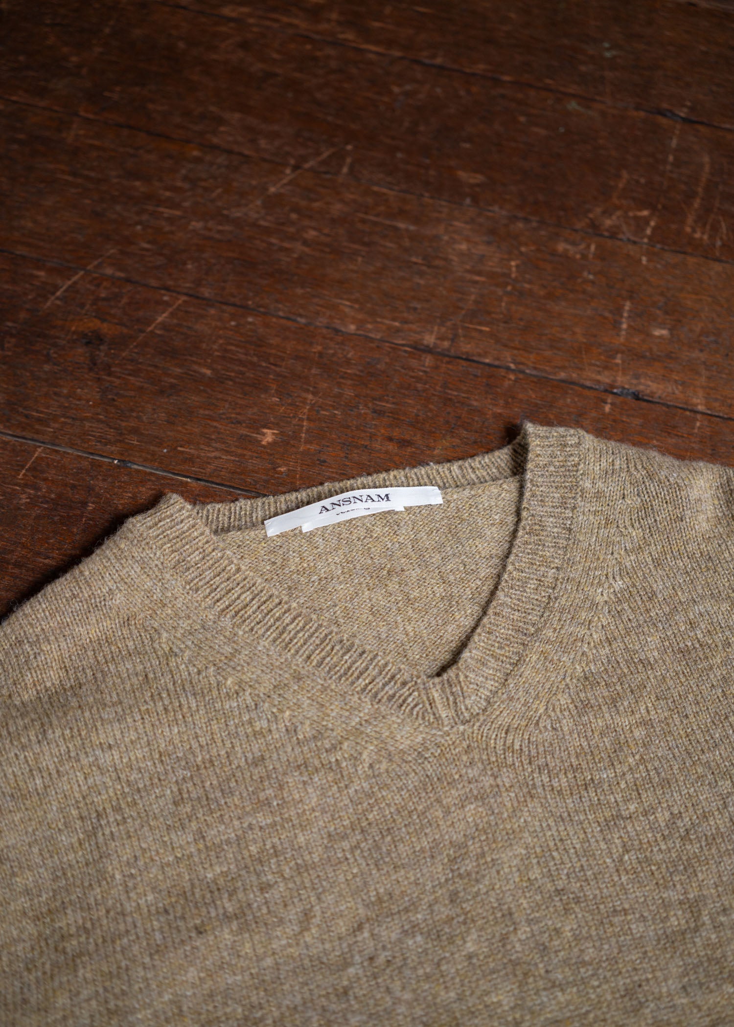 ANSNAM V-neck Pullover Knit