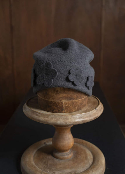 SCHA #2-7-W Medium FLOWERS-W dark grey × dark grey #1757