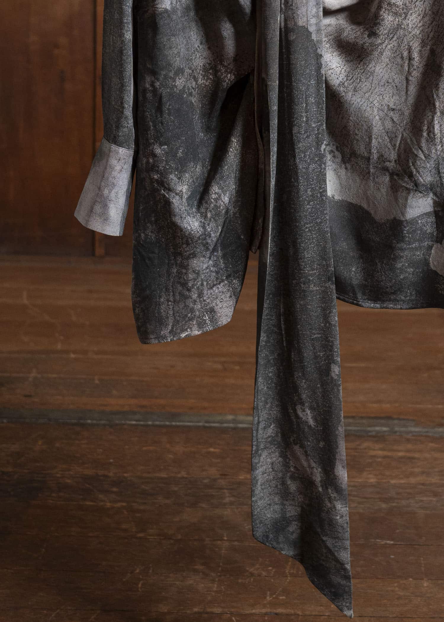 ZIGGY CHEN 0M2530747 DIGITAL PRINT ASYMMETRIC SCARF SHIRT 3