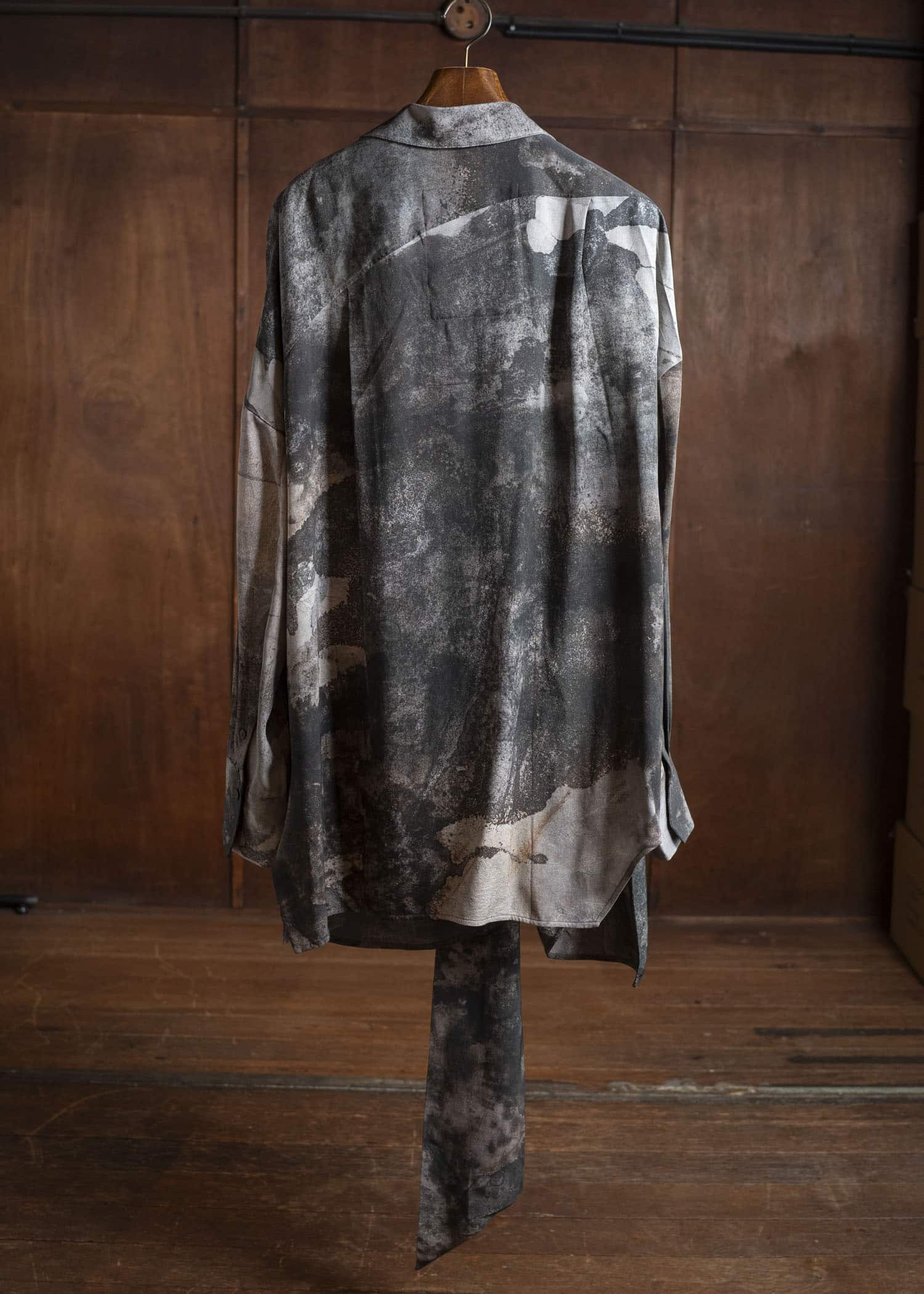 ZIGGY CHEN 0M2530747 DIGITAL PRINT ASYMMETRIC SCARF SHIRT 3