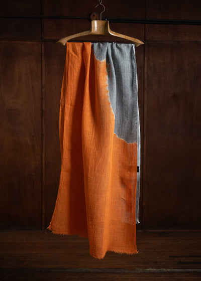 SUZUSAN Hand Woven Linen Shawl Boushi Somewake Shibori """"""""Cloud"""""""" BurntOrenge x Grey
