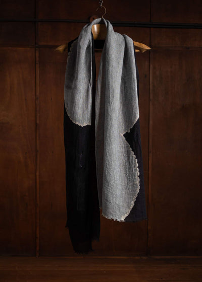 SUZUSAN Hand Woven Linen Shawl Boushi Somewake Shibori """"Cloud"""" Black x Grey
