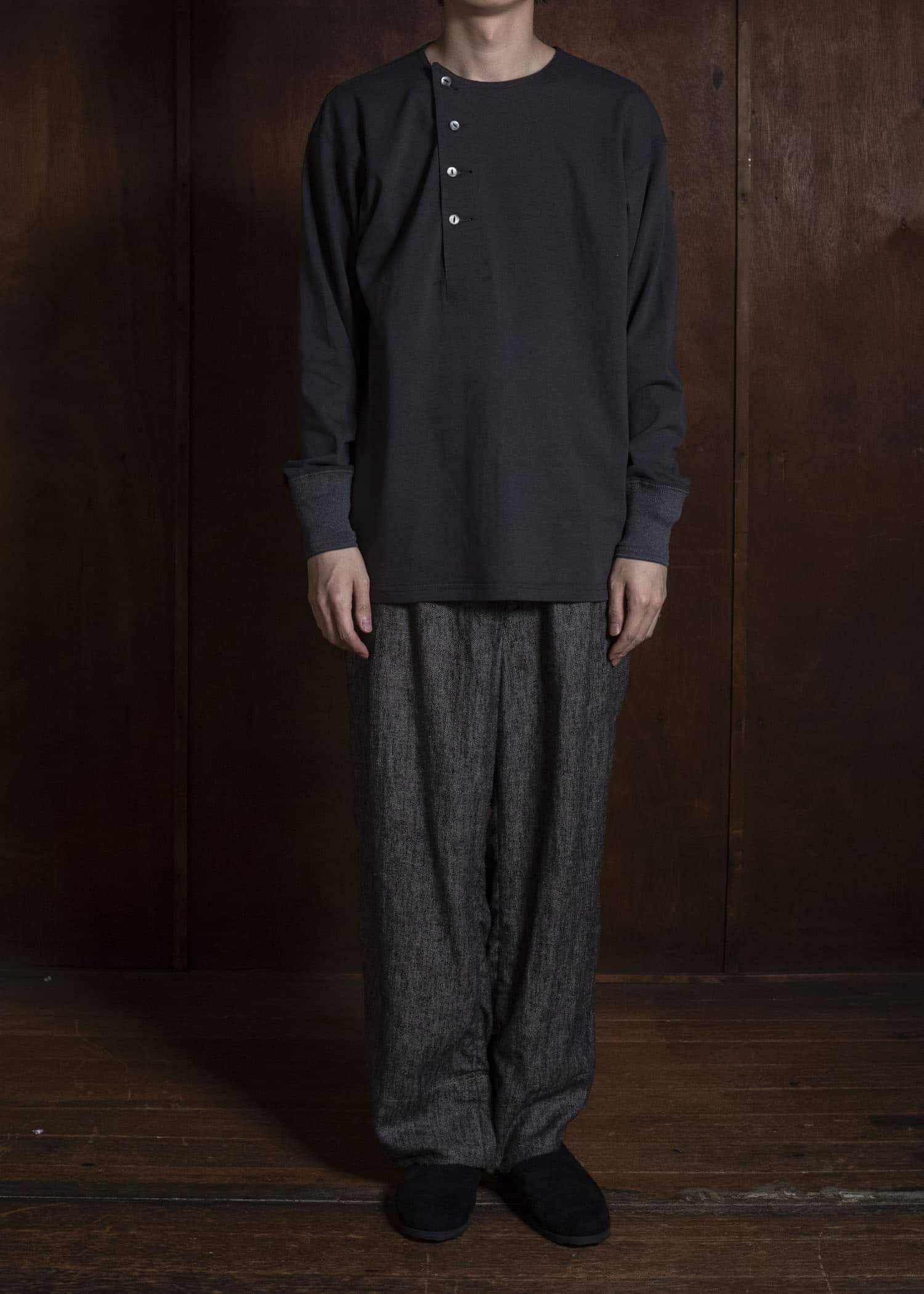 Taiga Takahashi Lot.618 Side Henley Neck Shirt CHARCOAL