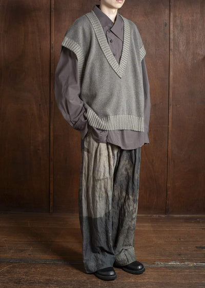 ZIGGY CHEN 0M2532011 SLEEVELESS V-NECK SWEATER 54