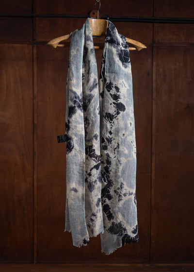 SUZUSAN Hand Woven Linen Shawl Madara Shibori Black x Grey