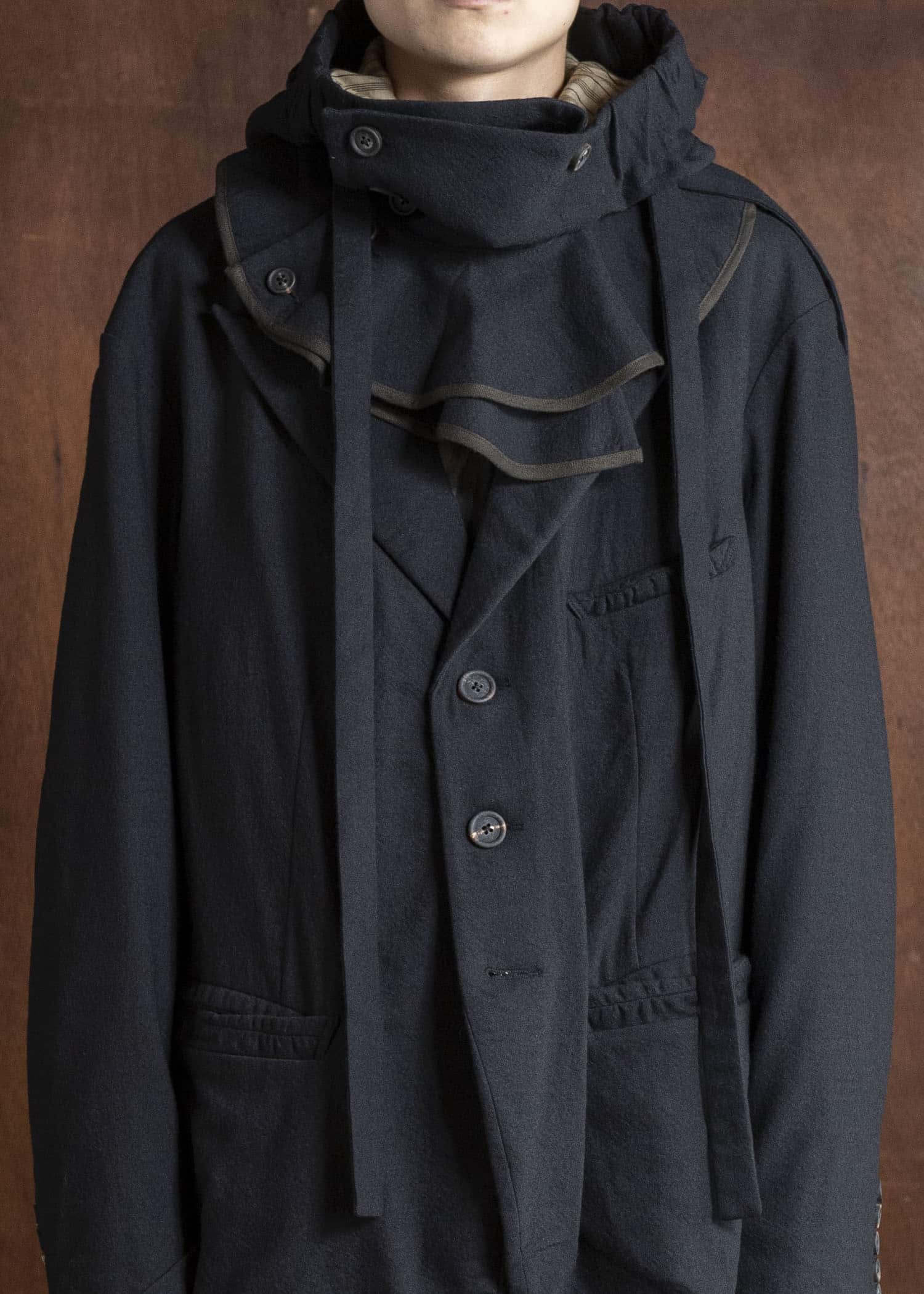 ZIGGY CHEN 0M2535618 HOODED NECKWARMER 4