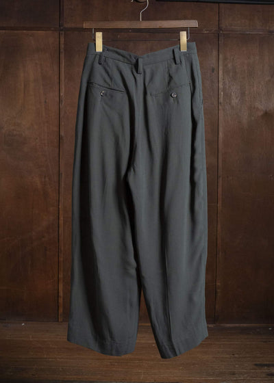 ZIGGY CHEN NARROW FIT PLEATED TROUSERS CHARLESTON GREEN 0W2620511