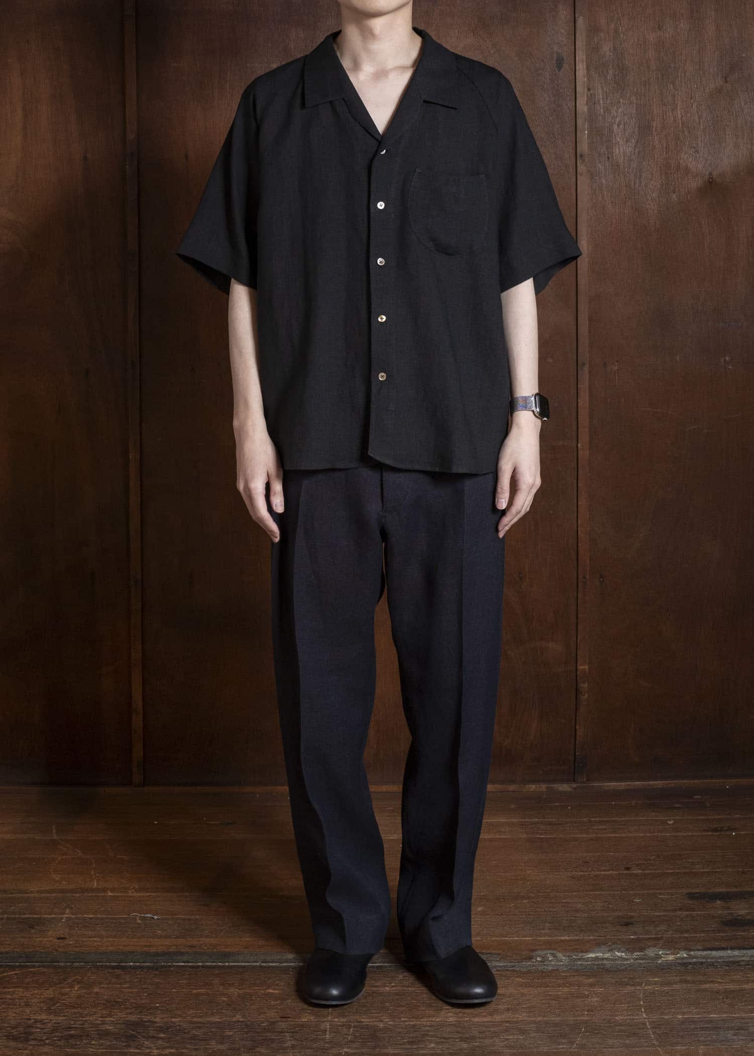 Gorsch #141ST-SSSH06-ELI Europian Linen Open Collar Raglan Short Sleeve Black