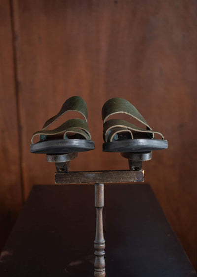 EMATYTE Horse Leather Sandals