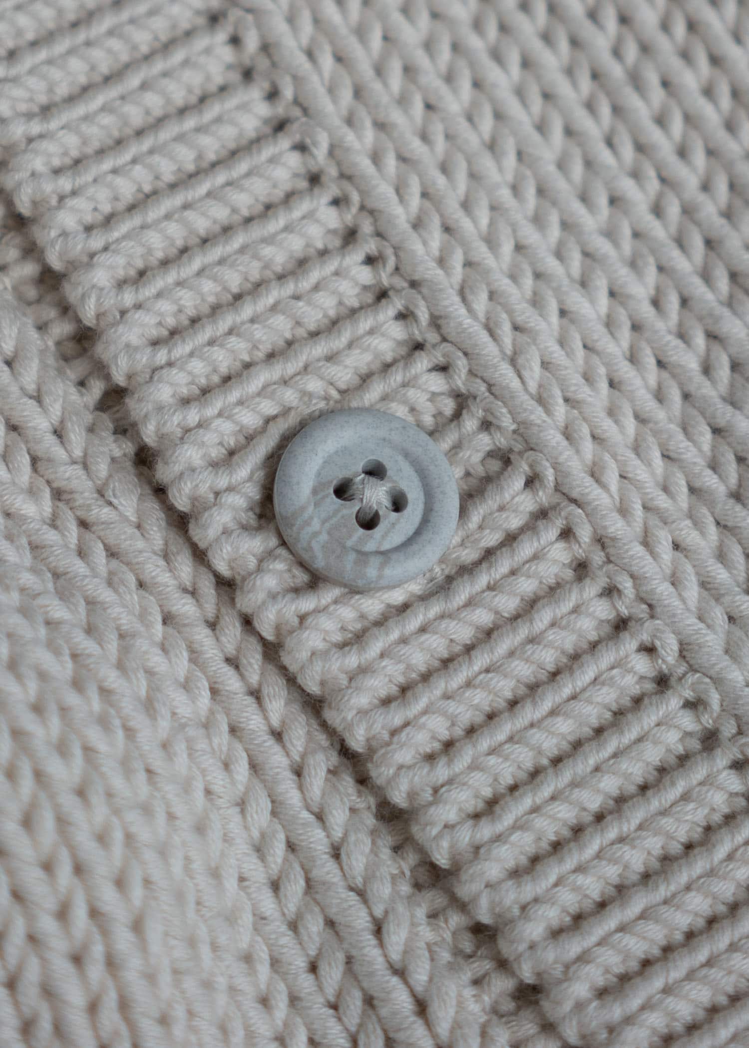 XENIA TELUNTS The Evening Cardigan Undyed