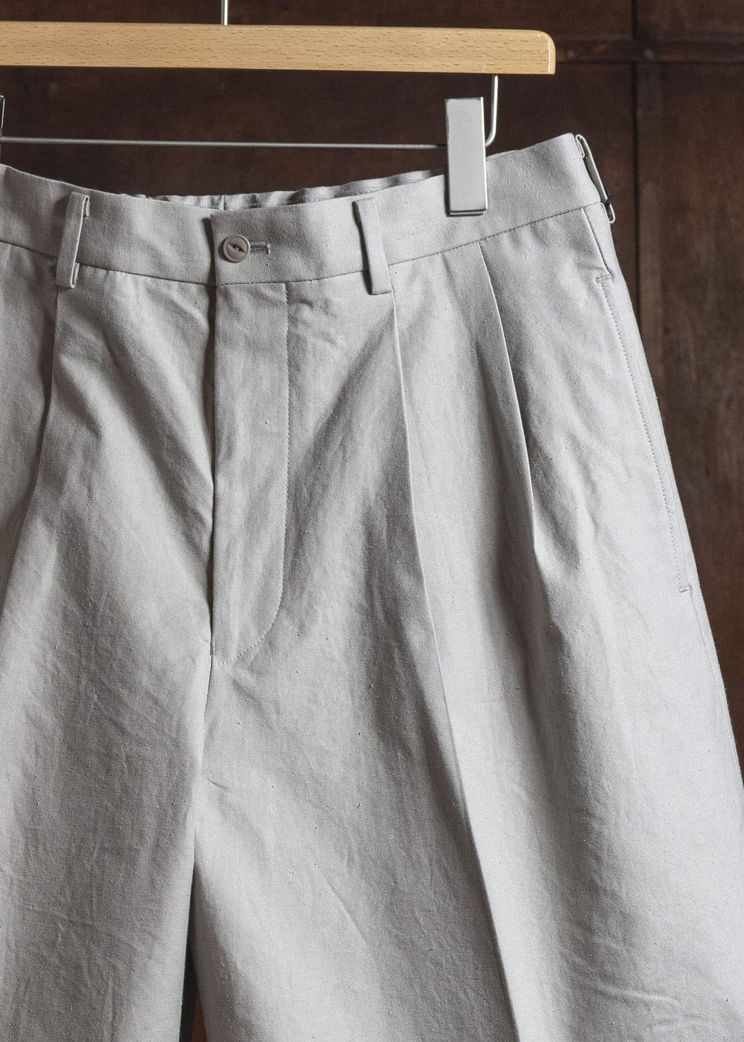 YOKO SAKAMOTO YS-26SS-25-BEIGE Double Pleats Shorts BEIGE