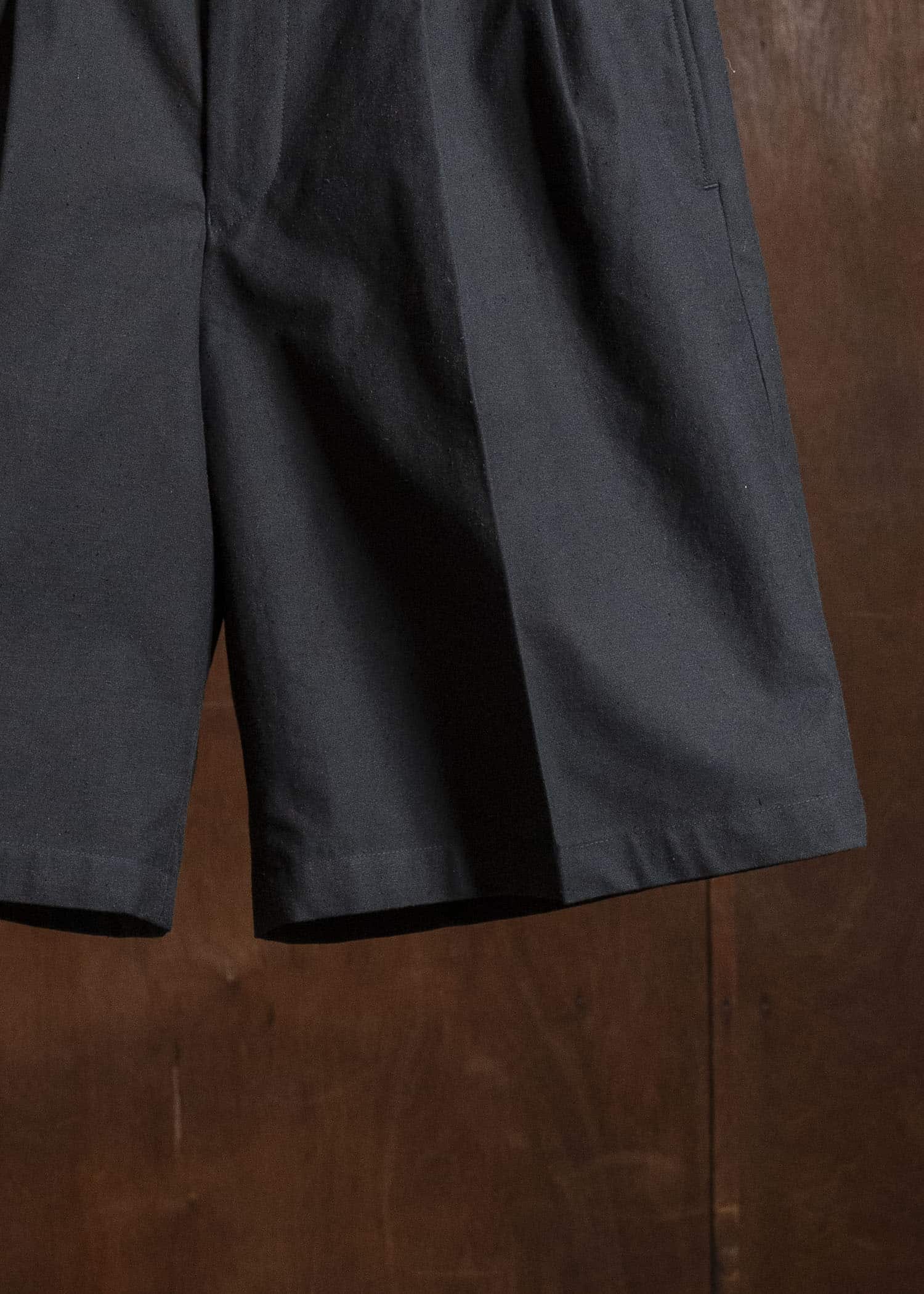 YOKO SAKAMOTO YS-26SS-25-BLACK Double Pleats Shorts BLACK