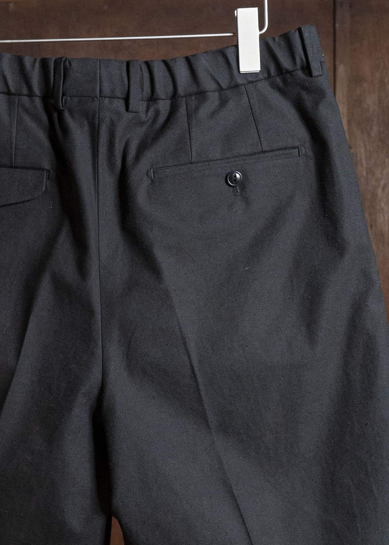 YOKO SAKAMOTO YS-26SS-25-BLACK Double Pleats Shorts BLACK