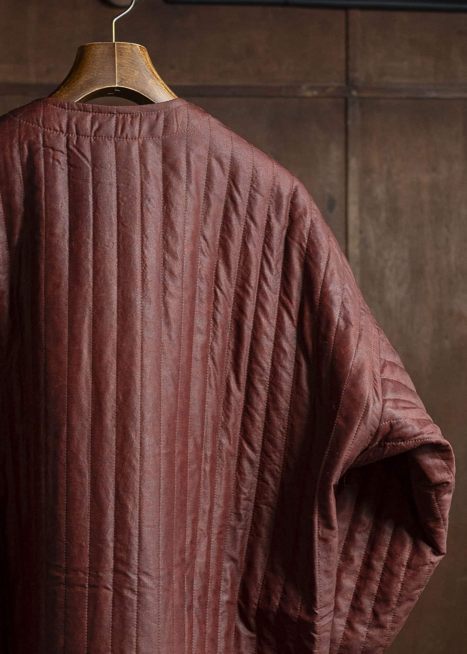 JAN-JAN VAN ESSCHE JACKET #62 COLLARLESS PADDED JACKET Shuliang Silk Padded Oxblood