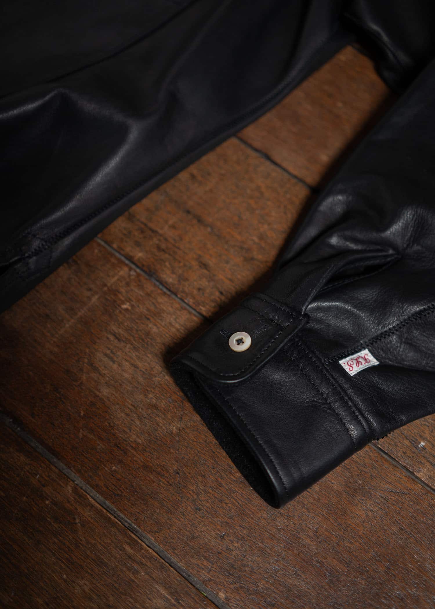 KLASICA BOTTOM Reversible Leather Shirts