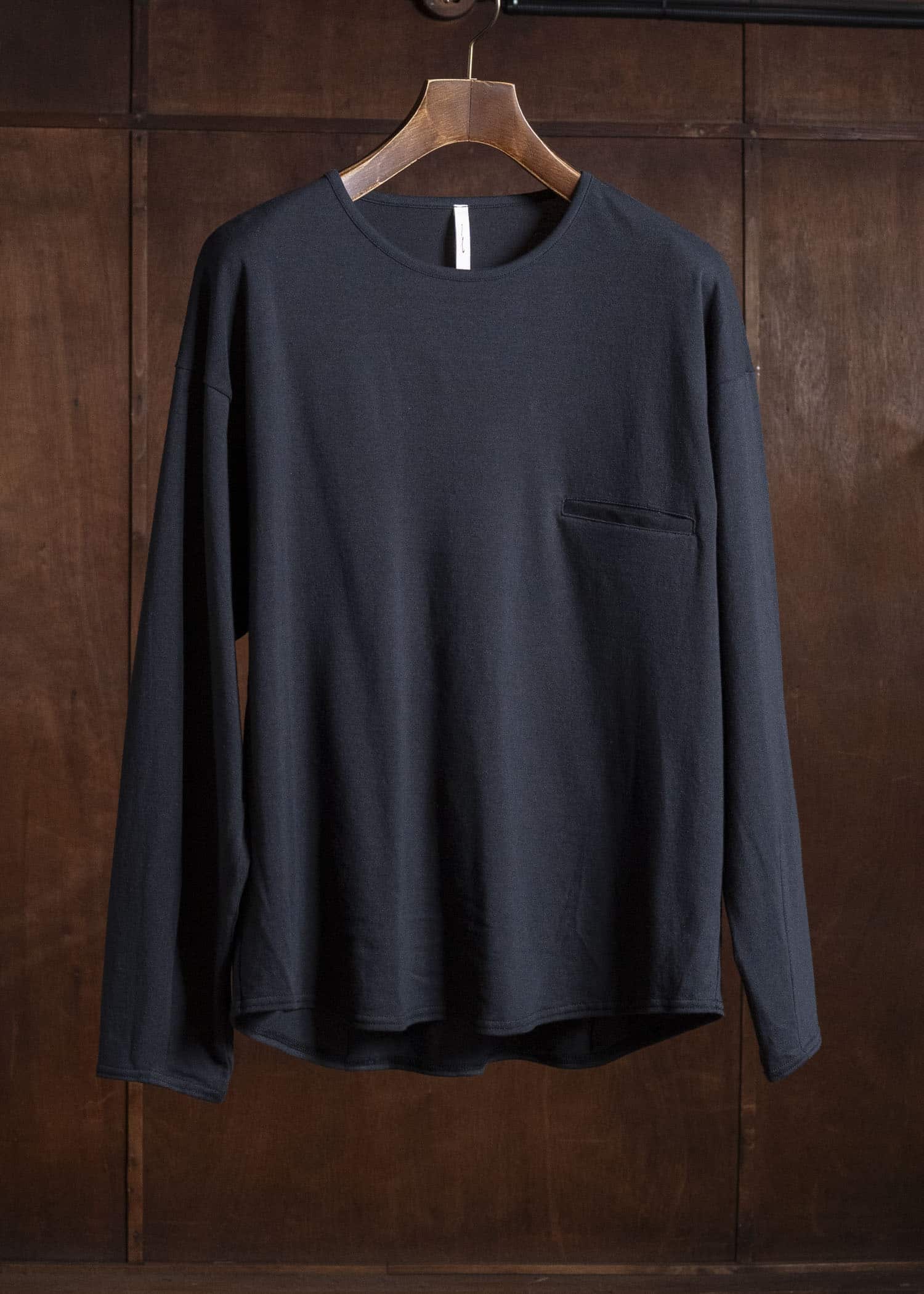 shi shi 26S2C1BK COCOON-longsleeve tee BK