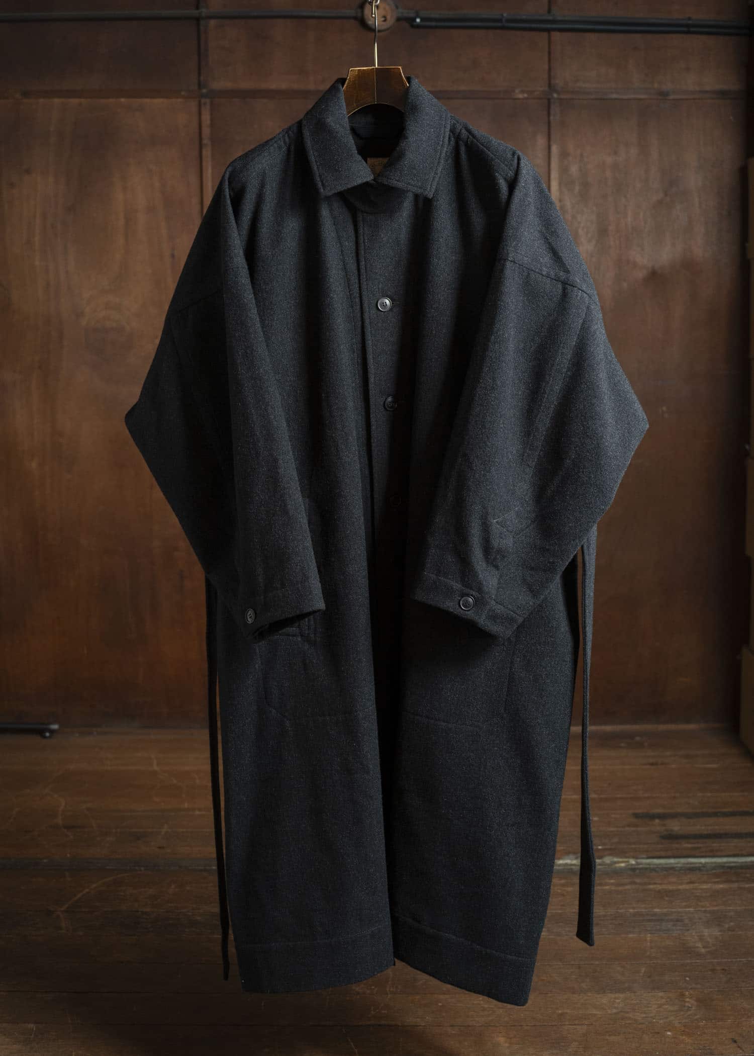 JAN-JAN VAN ESSCHE COAT#34 LONG COAT Soft Brushed Twill Anthracite