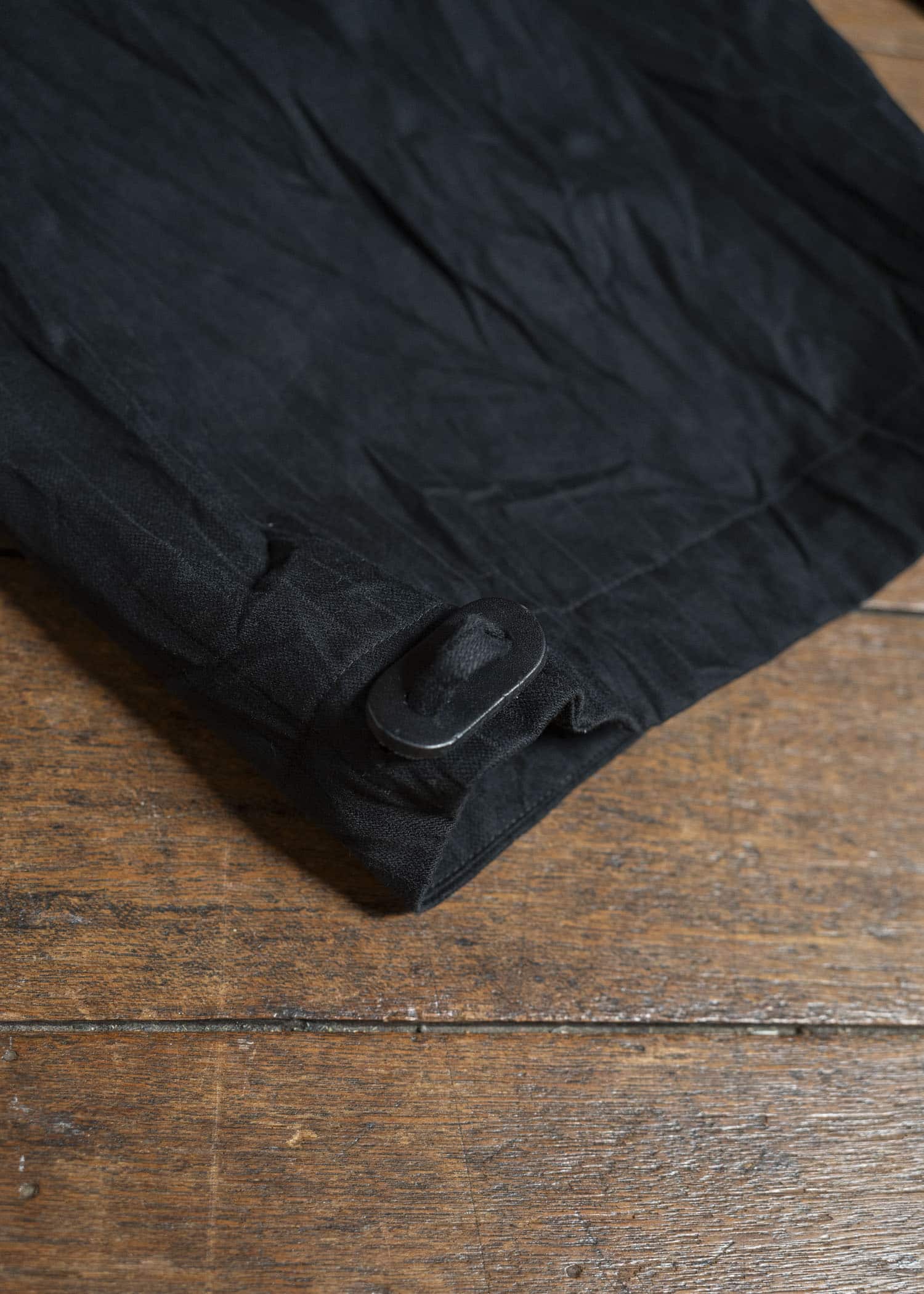 JAN-JAN VAN ESSCHE TROSERS #89 TROUSERS WITH ELAS-TIC Wrinkle Cotton Black Striped