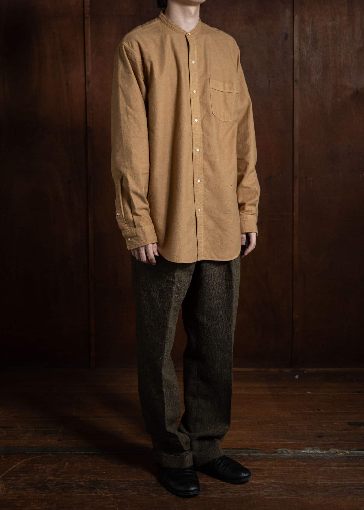 Taiga Takahashi Band Collar Shirt Camel Lot.104