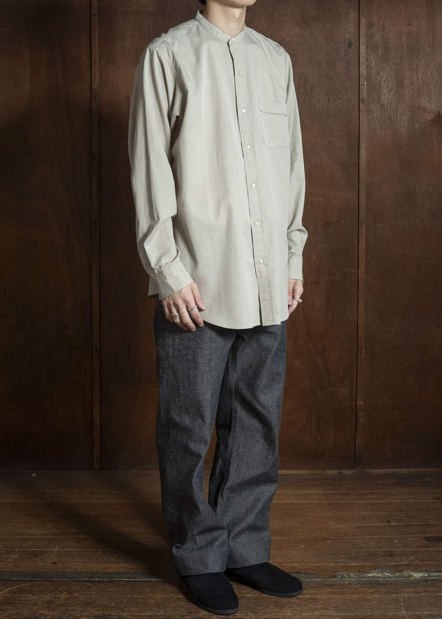 Taiga Takahashi Lot.104-Beige Band Collar Shirt Beige
