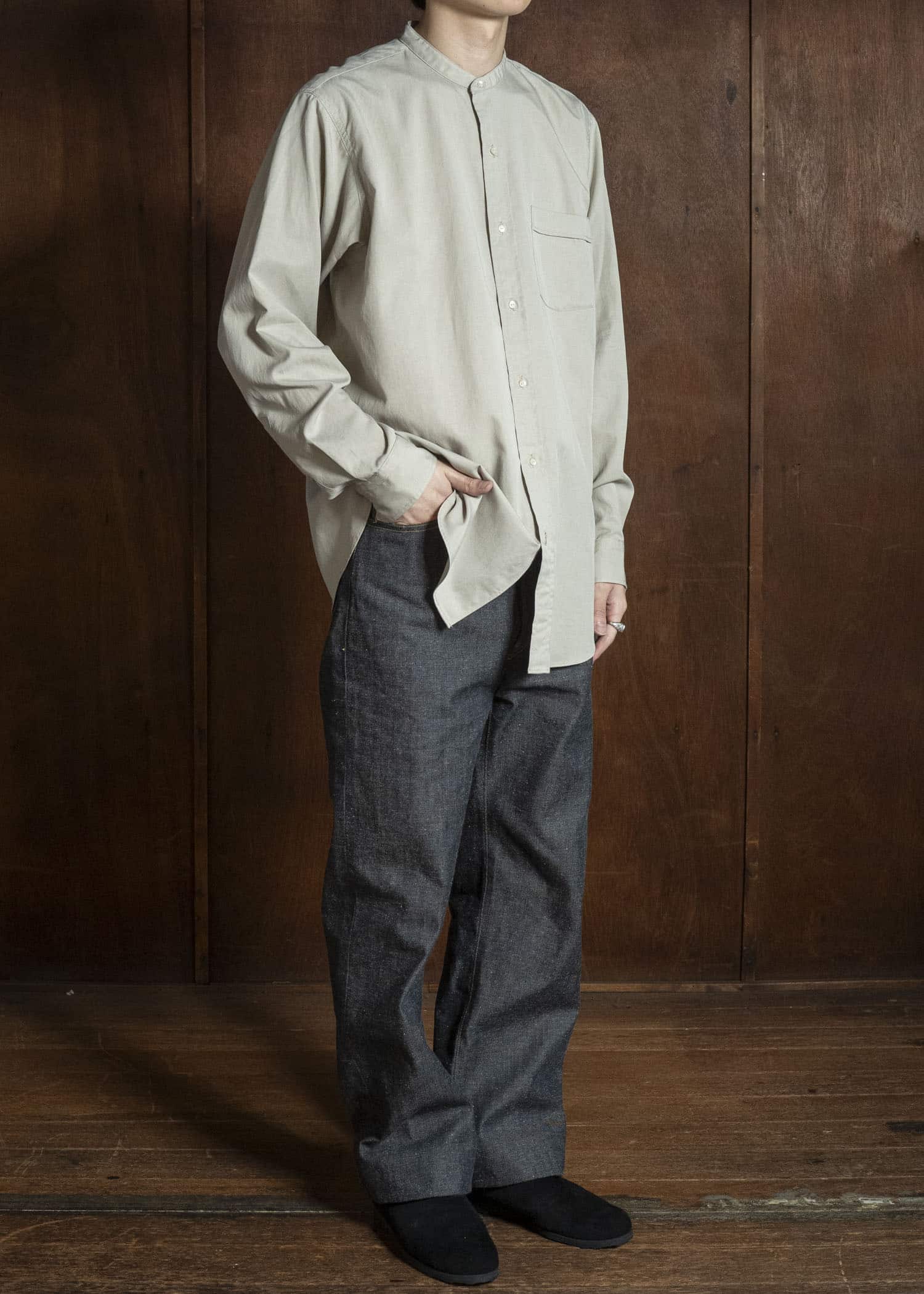 Taiga Takahashi Lot.104-Beige Band Collar Shirt Beige