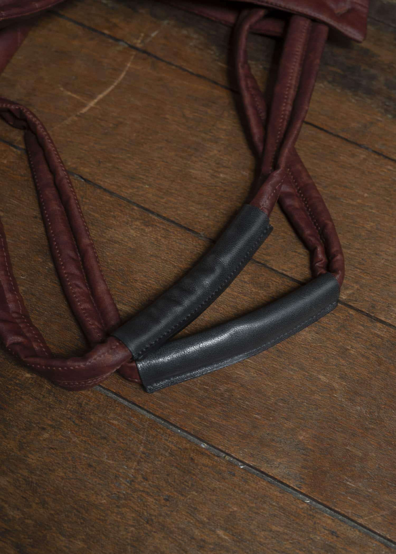 JAN-JAN VAN ESSCHE BAG#42 BIG SPIRAL BAG Shuliang Silk Padded Oxblood