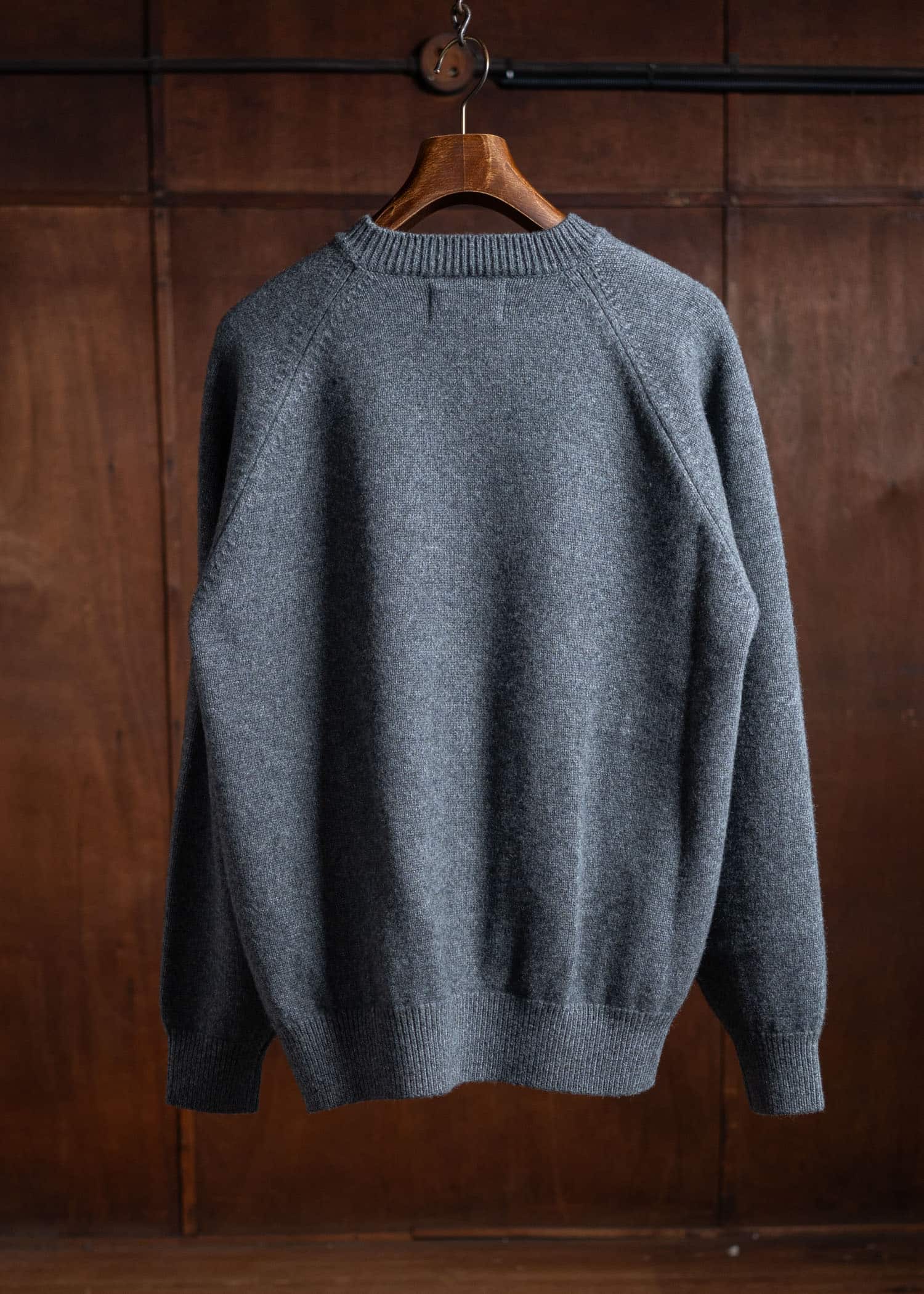 YOKO SAKAMOTO Raglan Crew Neck Knit Chacoal Gray YS-24AW-96-Chacoal Gray