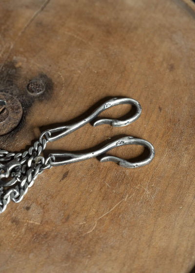 Professor.E ELBERT CHAIN AGED 26SS-PE-ACC-06