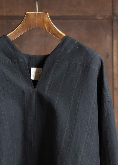 JAN-JAN VAN ESSCHE TUNIC#38-FINE STRIPE CLOTH BLACK Oversized Long Sleeve Tunic With Roll-Up Sleeves Fine Stripe Cloth Black