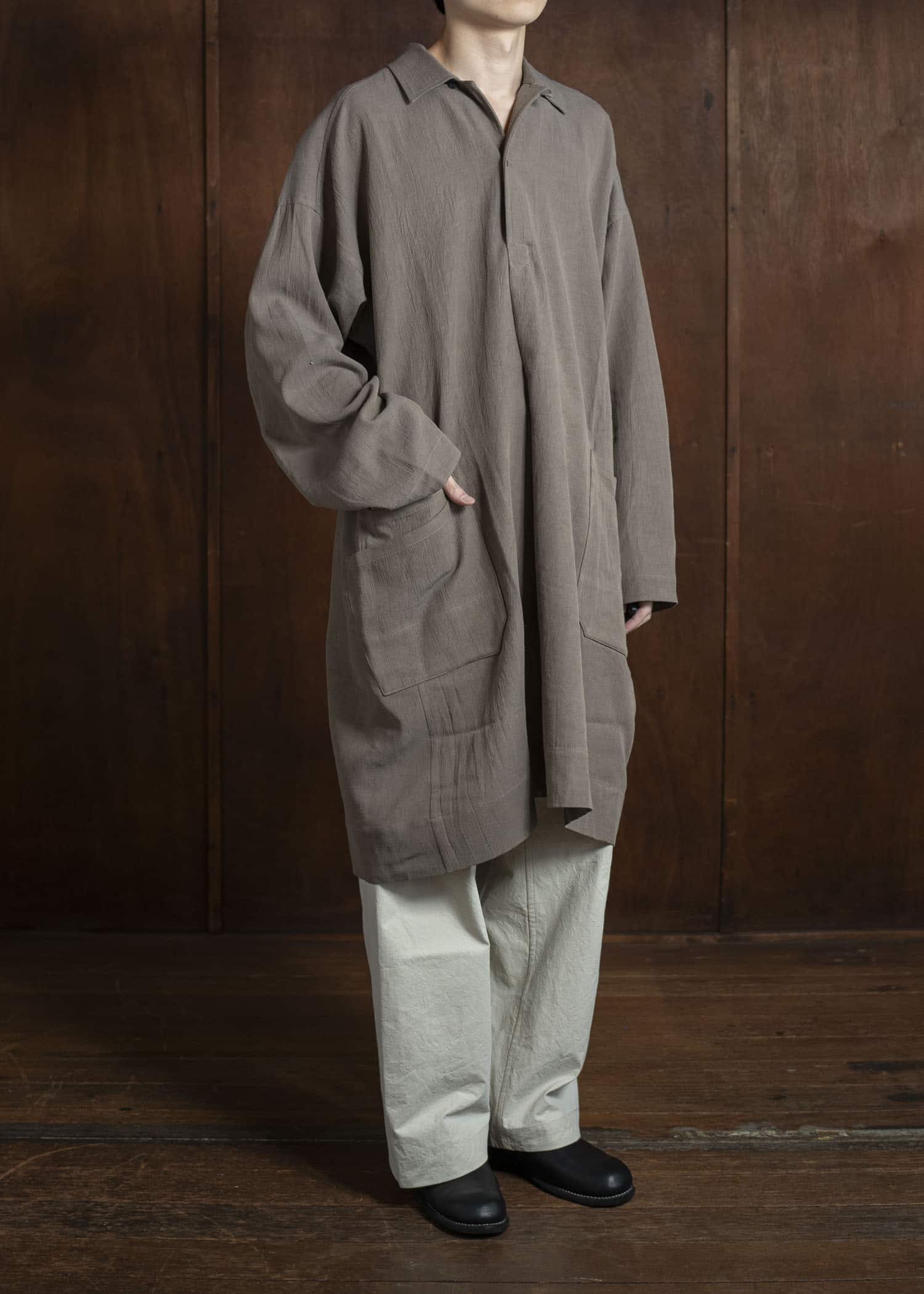 JAN-JAN VAN ESSCHE TUNIC#39-WRINKLED CLOTH EARTH Long Tunic With Patched Pockets Wrinkled Cloth Earth