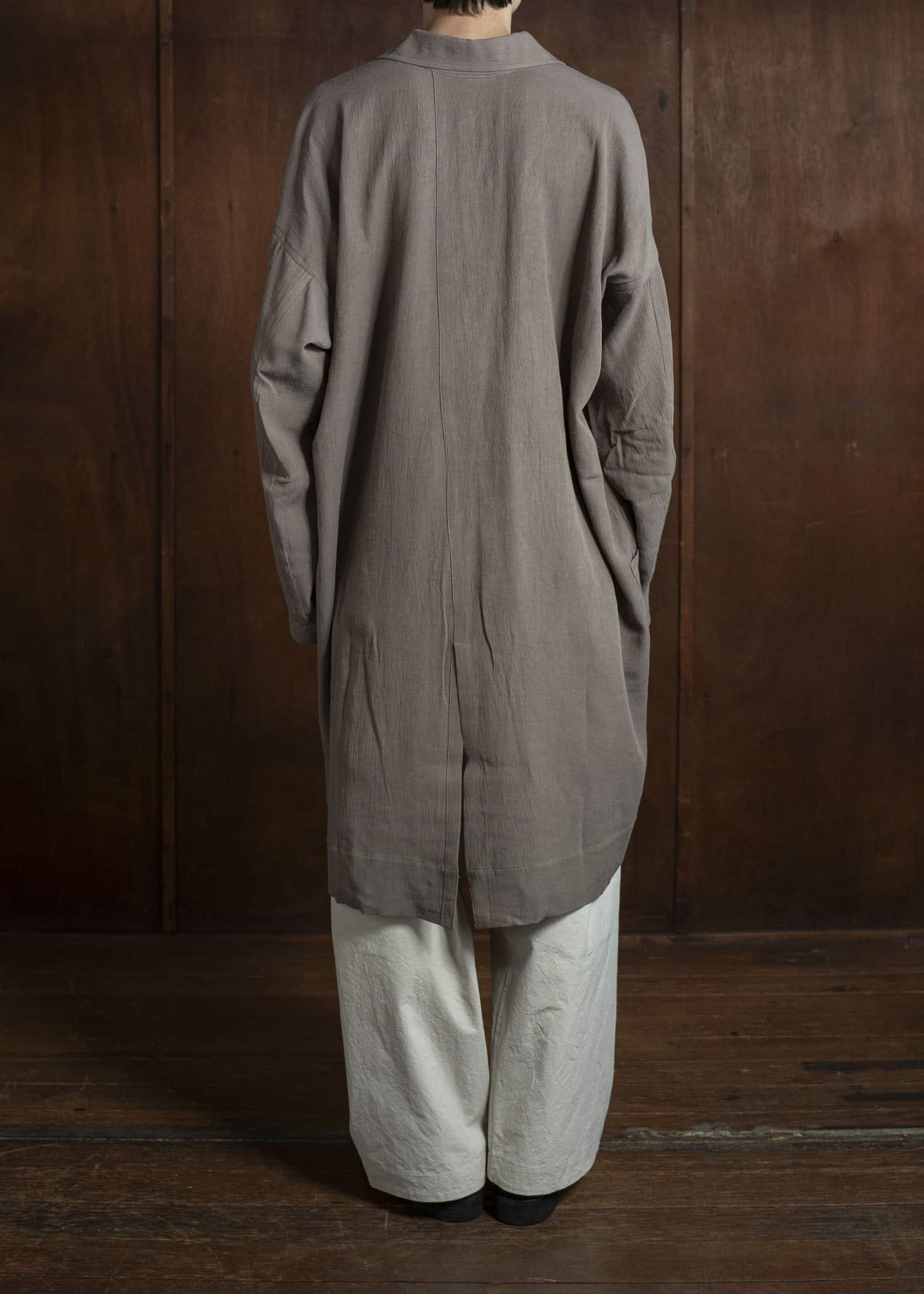 JAN-JAN VAN ESSCHE TUNIC#39-WRINKLED CLOTH EARTH Long Tunic With Patched Pockets Wrinkled Cloth Earth