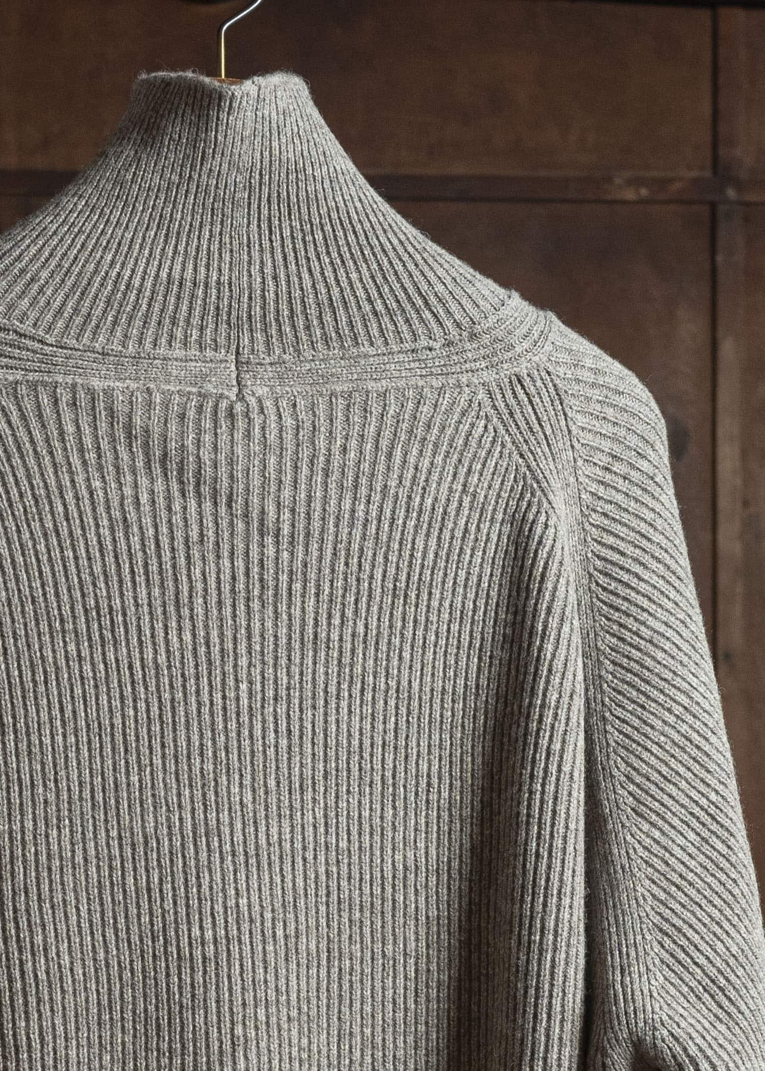 JAN-JAN VAN ESSCHE KNIT#74 WIDE FIT KNITTED TURTLE NECK SWEATER Sartuul Wool Natural Grey