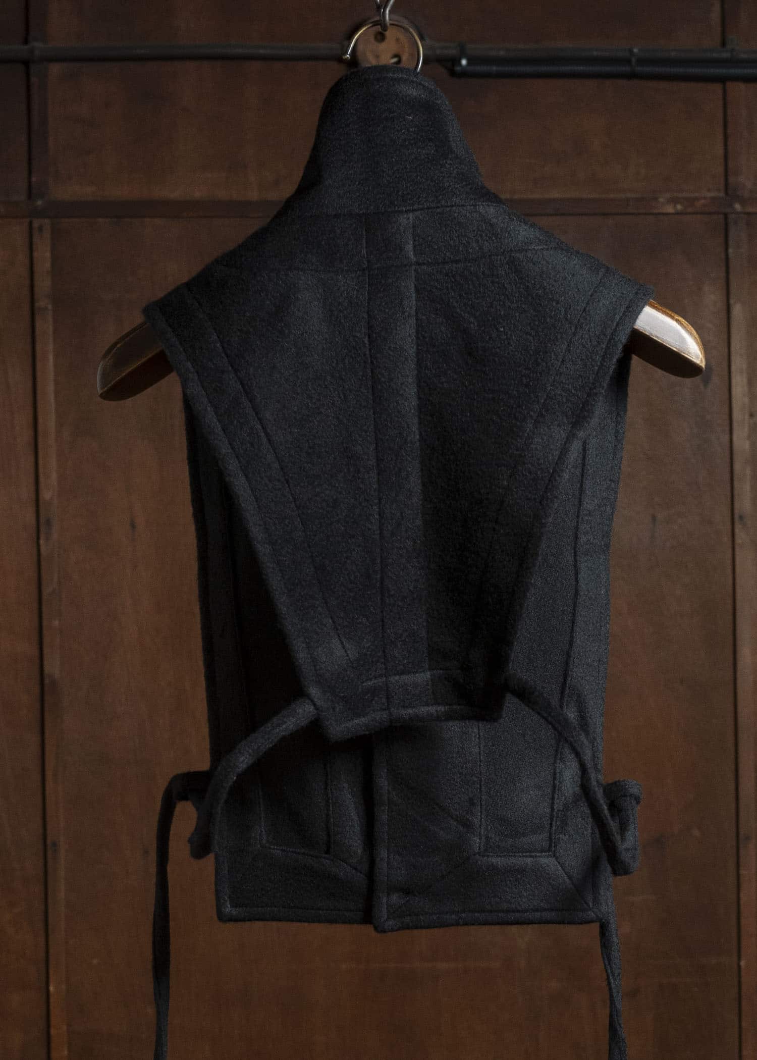 JAN-JAN VAN ESSCHE COLLAR PIECE#2 COLLAR PIECE WITH HIGH, STANDING COLLAR AND SIDE STRINGS Washed Velvet Yak Jet Black