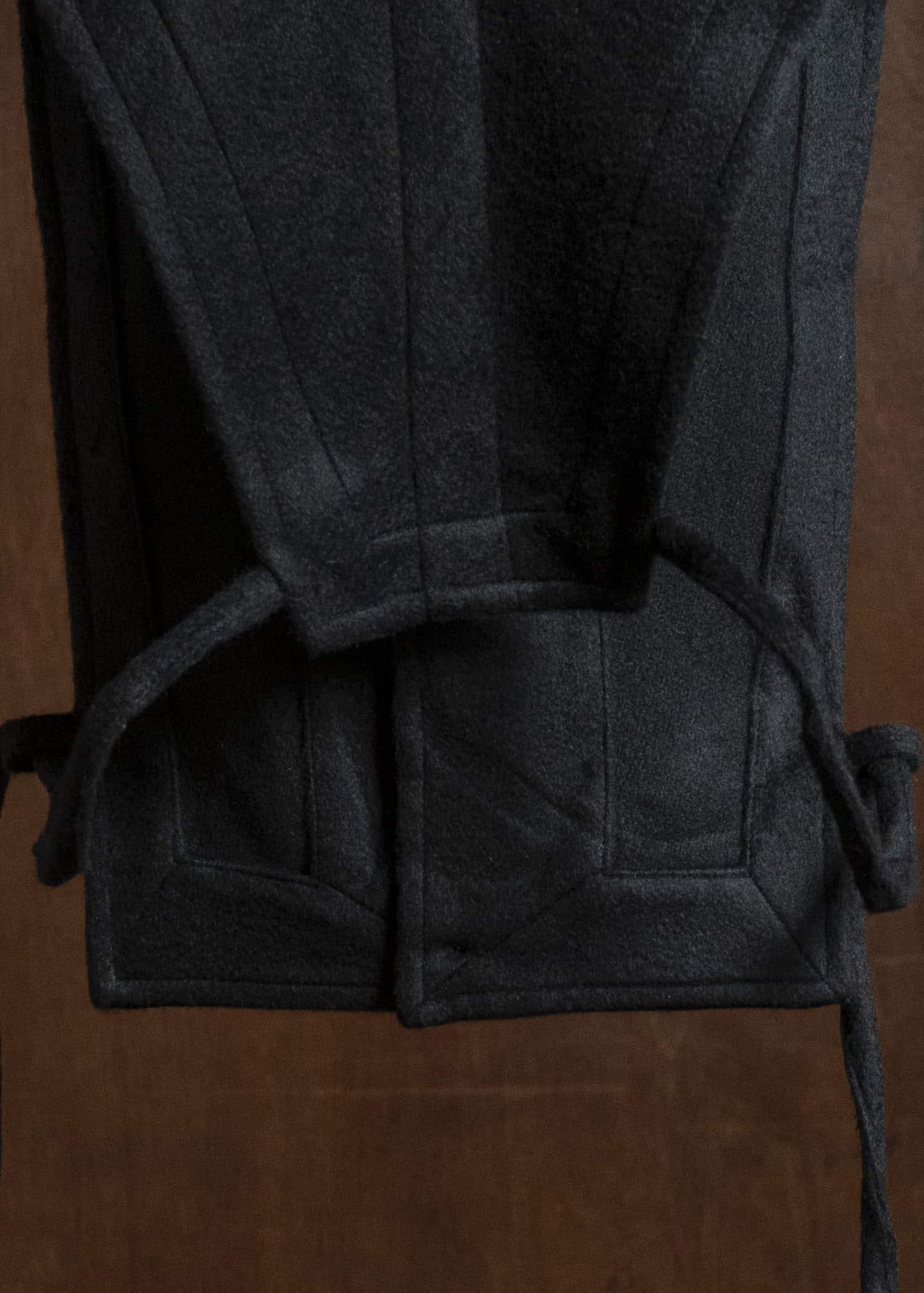 JAN-JAN VAN ESSCHE COLLAR PIECE#2 COLLAR PIECE WITH HIGH, STANDING COLLAR AND SIDE STRINGS Washed Velvet Yak Jet Black